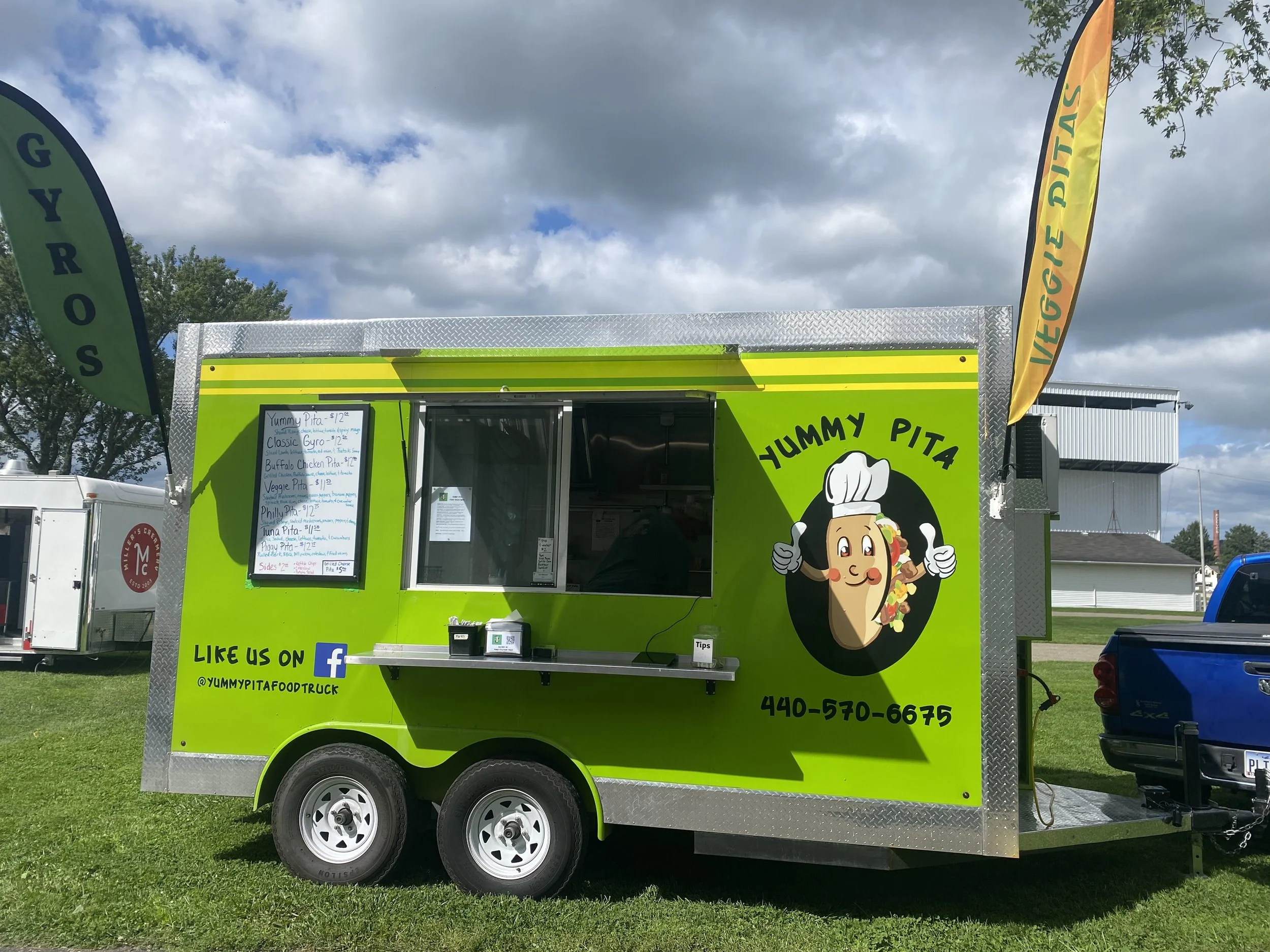 Yummy Pita Food Truck 