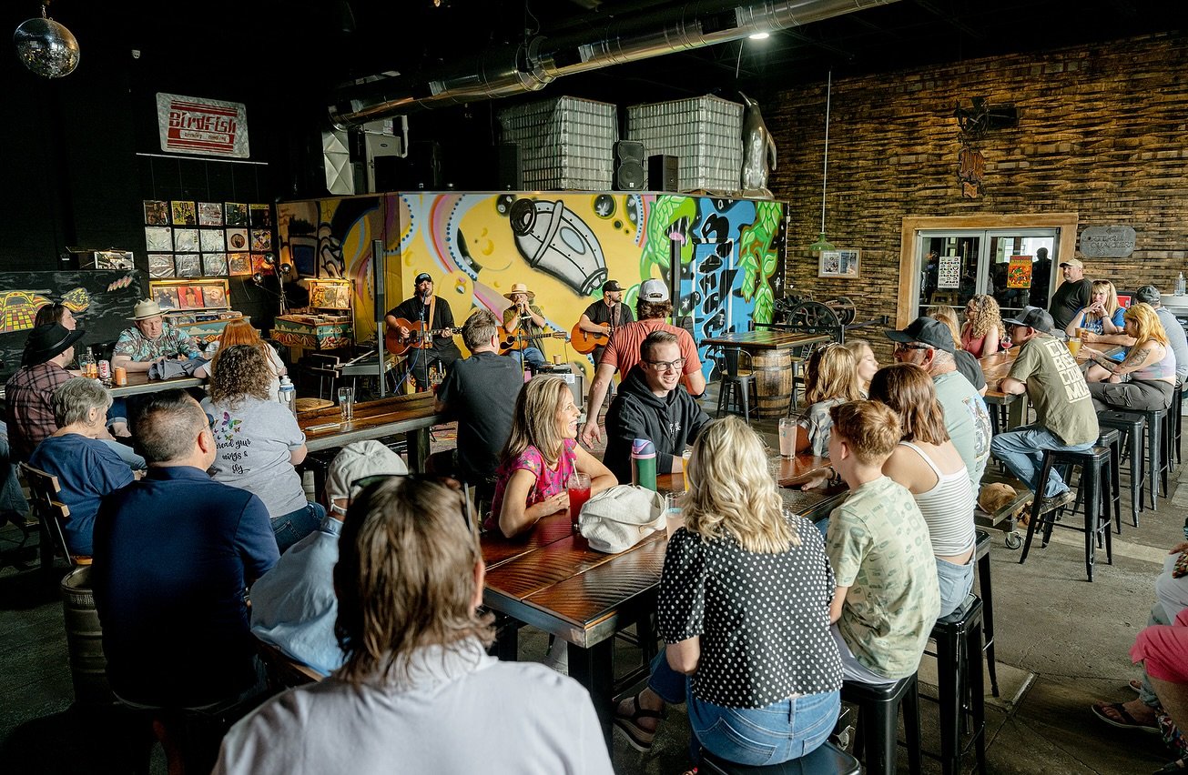 Saturday&rsquo;s soundtrack is set:
Afternoon grooves from 2-5 with @madamemarlowe 
Evening melodies from 6-9 by @ruby_mountainsoulmusic 
Good vibes, cold beer, and no cover.

@hoshipgh Japanese Style Hibachi Food Truck all day on the patio serving f