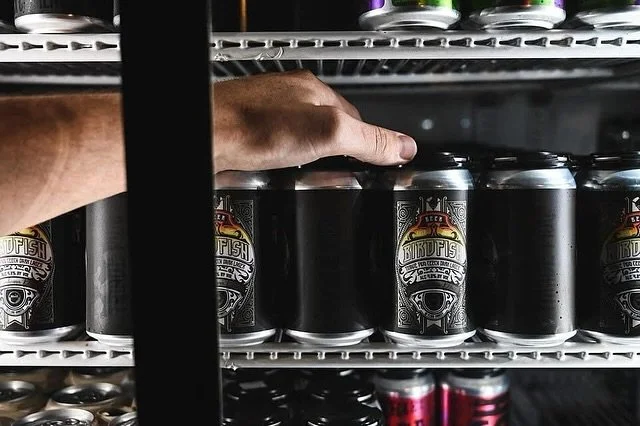 Tmav&eacute; Pivo
Czech-style dark lager | 4.8%

A quietly expressive lager brewed with Bohemian malt and Saaz hops. Notes of fresh bread crust, cocoa husk, and a touch of toffee drift over a crisp, balanced finish. Six weeks of cold lagering bring d