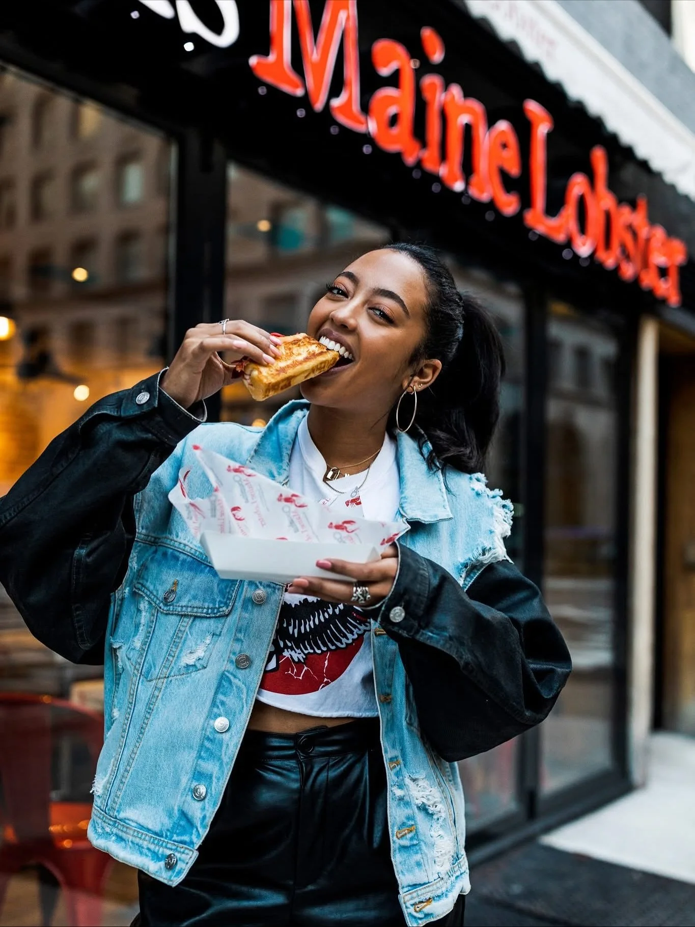 🦞🔥 Sunday&rsquo;s coming in hot!
@cousinsmainelobster is pulling up and we&rsquo;ve got the taps flowing. Bring your crew and crush a Sunday with us.