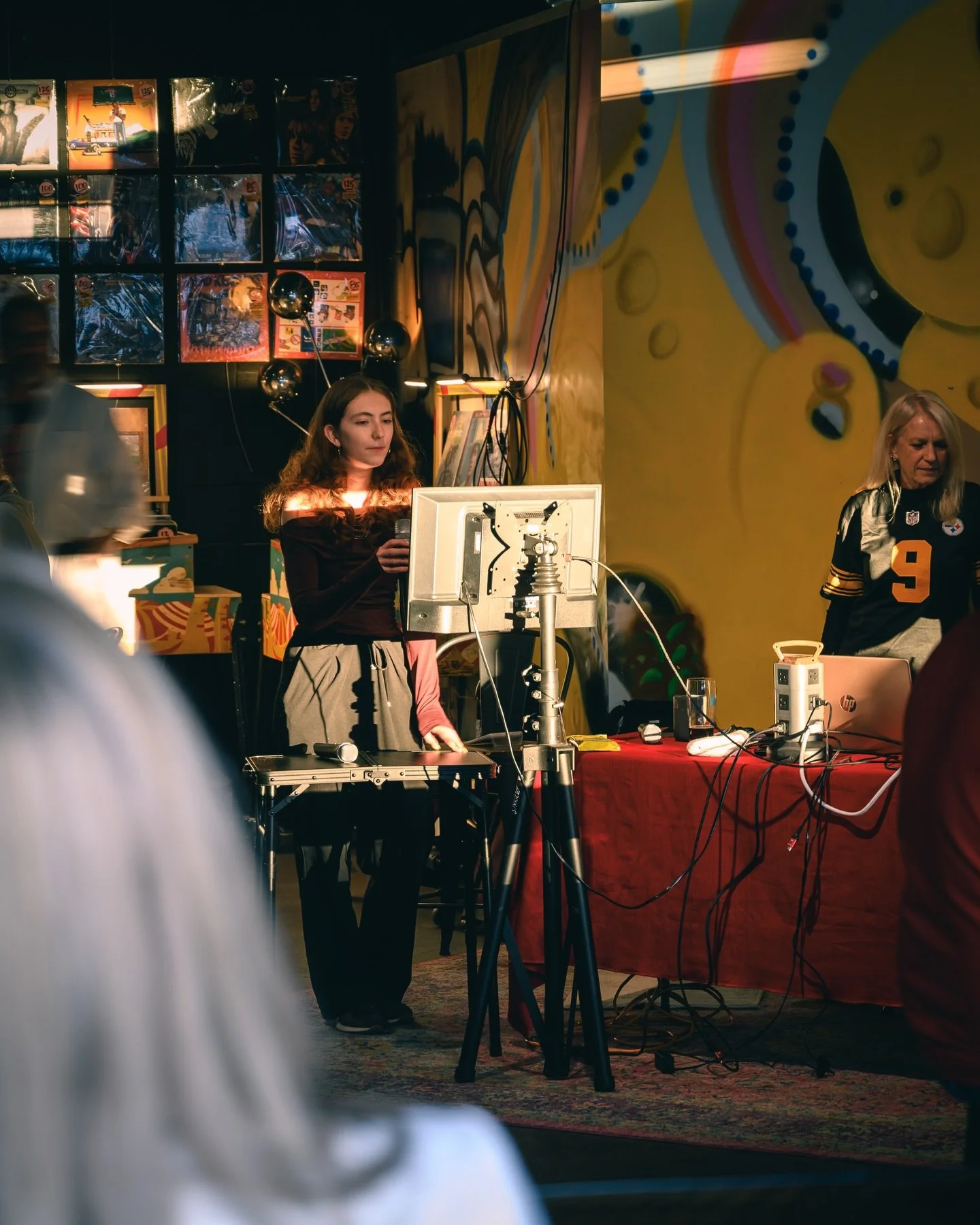 Alright y&rsquo;all&hellip; it&rsquo;s Friday and we&rsquo;re turning the taproom into a concert venue &mdash; KARAOKE NIGHT at Birdfish is going down tonight! Hosted by @calhoondave &amp; @calhoonjanine of Cool Cat Karaoke 😼🎤🍻

Bring the twang.
B