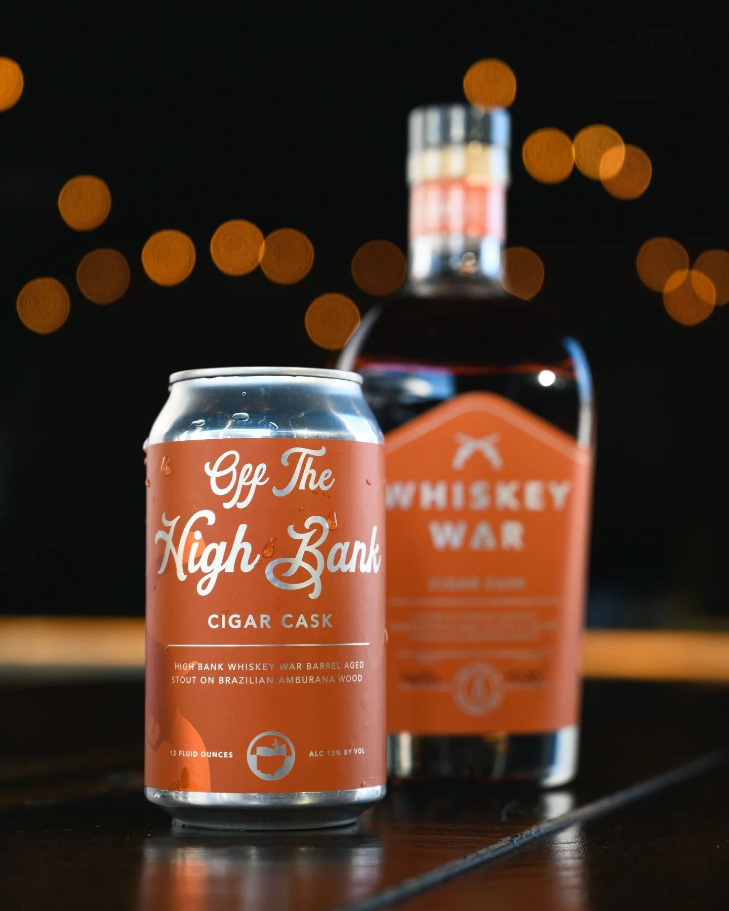 Sunday Kind of Love 🍻

OTHB Cigar Cask is flowing.
@ytownbbqco is firing up the patio.
&amp; The Tropiholics are bringing the sunshine vibes to the taproom. 

Cold beer. Smoked meat. Laid-back grooves.
That&rsquo;s how we do Sundays in Columbiana.

