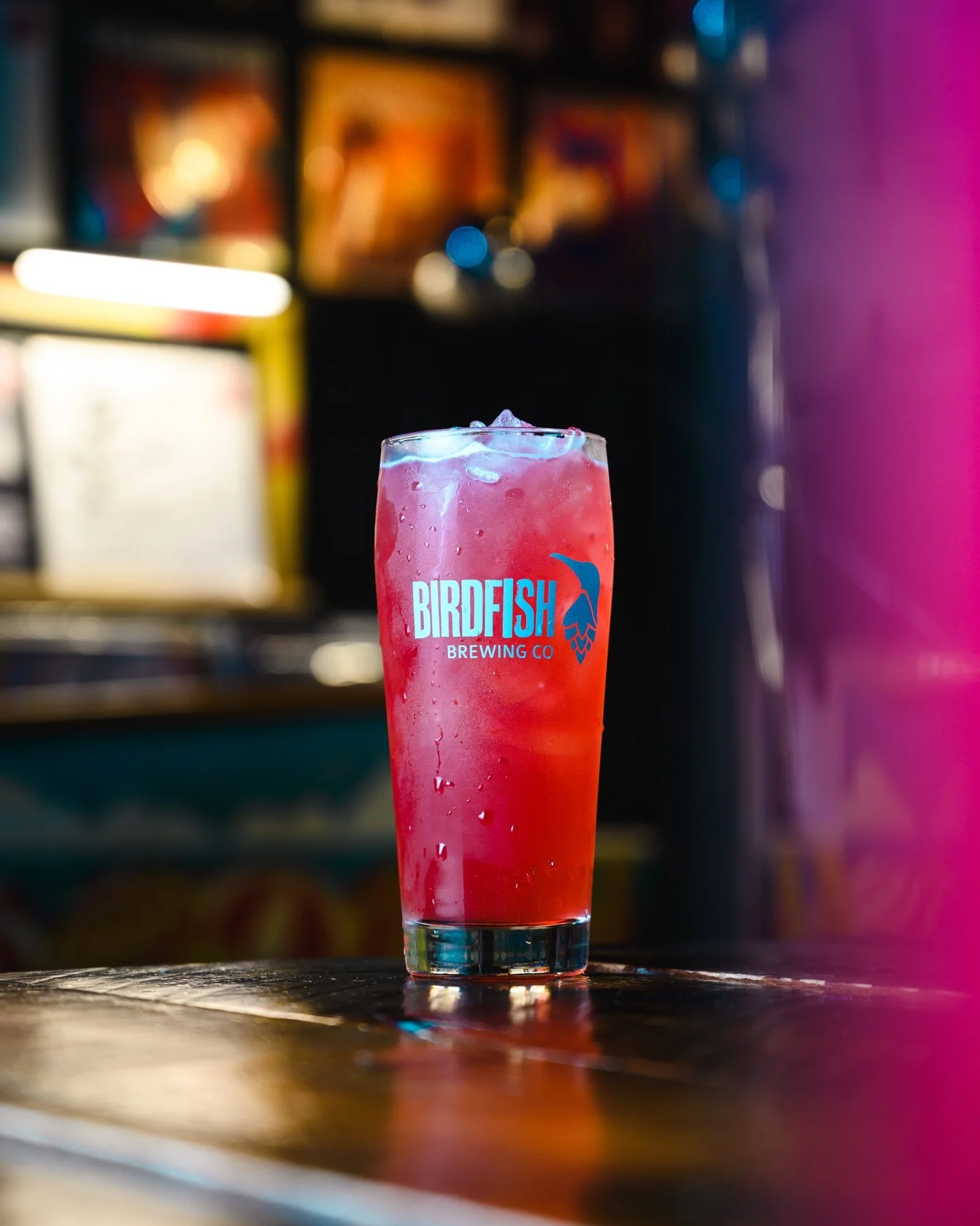 Have you tried one of our rotating bourbon smash cocktails on tap?

Real, natural, simple ingredients &mdash; always 9.2% and served in a full pint over ice.

NOW POURING: Blueberry Smash 🫐
@buffalotrace bourbon, blueberry, elderberry, sage, lemon, 