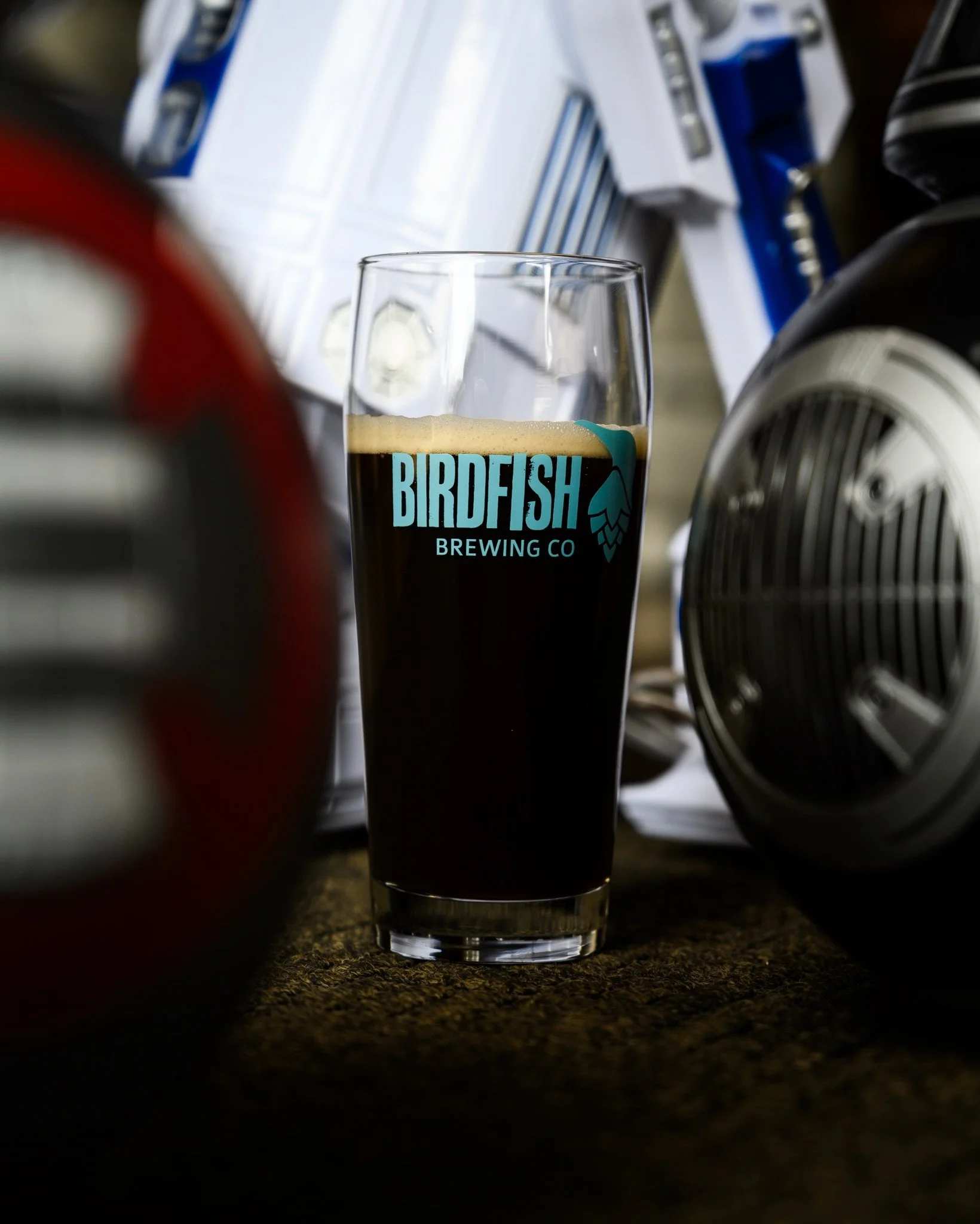 Droid Oil Activated.

Dropping Monday, May 4th at 4 PM &mdash; NEW small batch release.

Droid Oil
Black IPA
Brewed with Simcoe
Double dry hopped with Amarillo + Citra

Dark as deep space, but don&rsquo;t get it twisted &mdash; this thing rips with b