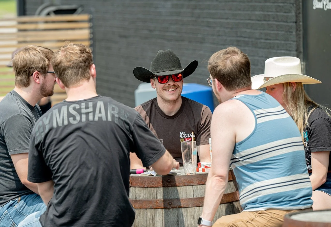 🤠🍻 Pull Up A Chair.

Cowtown In The Round is happening today from 1-8PM. Songwriters from across Ohio and Pennsylvania are trading verses, sharing stories, and bringing their songs to life all day long in the Ballroom.

No stage lights. No smoke ma