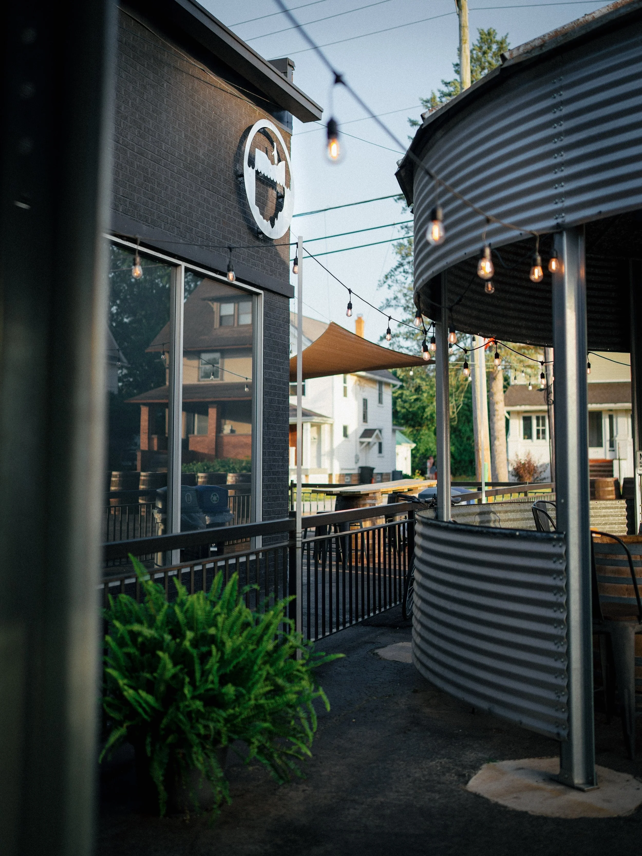 Stacked Saturday at Birdfish! 🍻🎶

LIVE MUSIC
🪕The Bourganeers | 2&ndash;5 PM
🎸 The Buffalo Ryders | 7&ndash;9 PM

FOOD TRUCKS
🥢 Hoshi Japanese Hibachi | Noon&ndash;9 PM
🧀 Cheeze Louize | Noon&ndash;9 PM
🍦 Totally 80s Ice Cream Truck | 1&ndash;