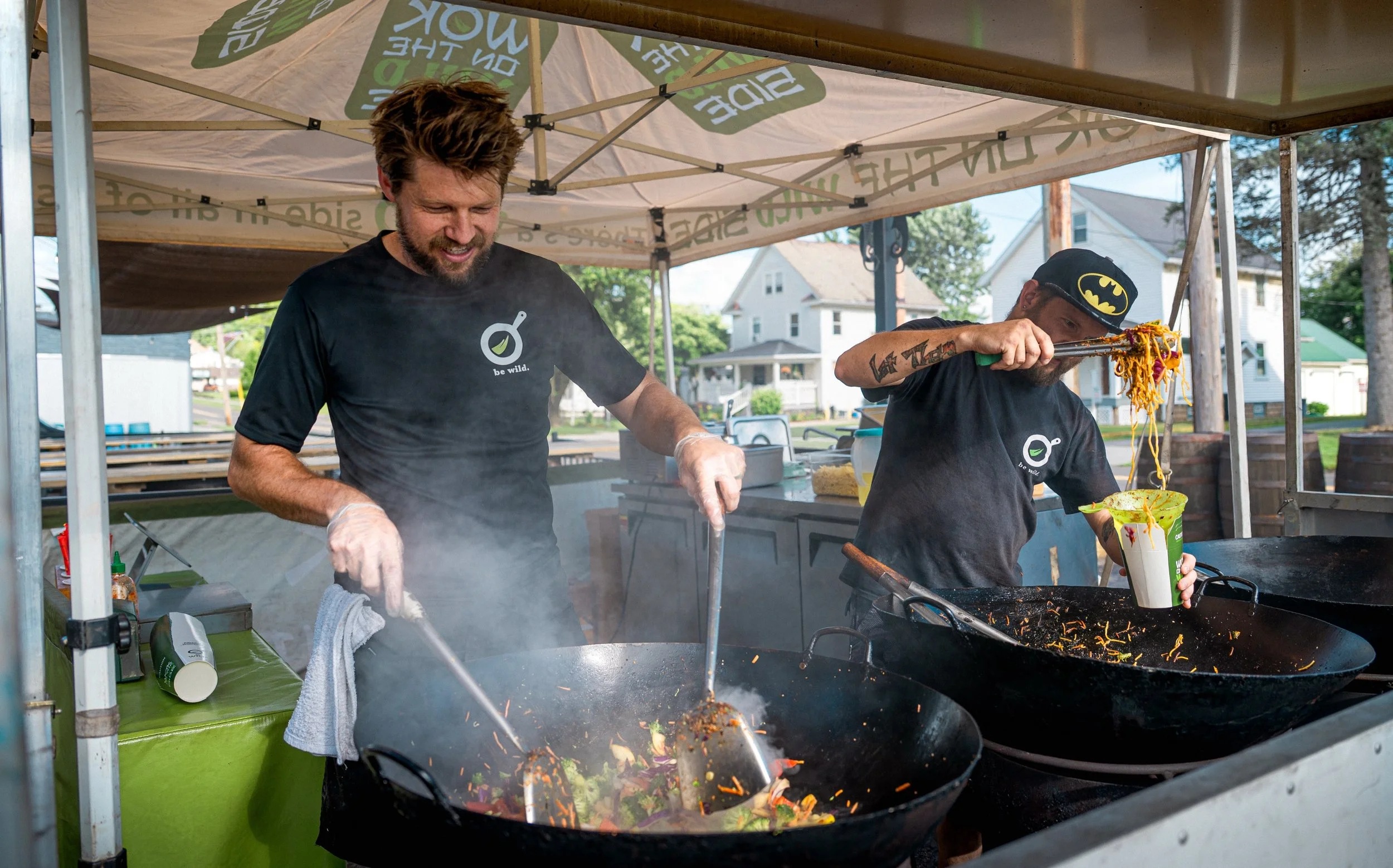 Come watch Patrick and the crew wok it out 🥢🔥

@wokonthewildsidefoods and @totally80siceicecream on the patio. Live music all day in The Ballroom from @moonage_daydream330 1-3PM, Mike Gilliam 4-6PM, and @driftingthingohio 7-9PM.