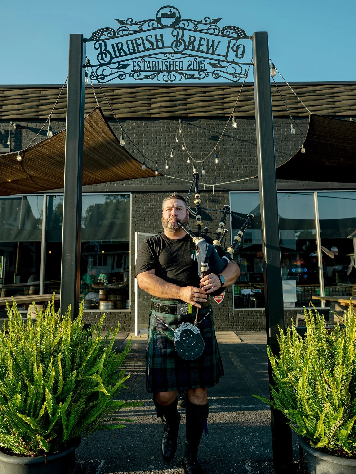 We made it! We&rsquo;re officially Halfway to St. Patrick&rsquo;s Day ☘️🌈🍺

And that feels like a perfectly good reason for a pint.

Come celebrate with @steel_valley_pipes_and_drums, @burke_youngstown School of Irish Dance, @wokonthewildsidefoods 