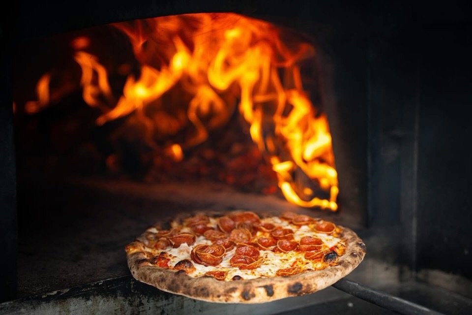 @roxburypizza tonight, y&rsquo;all. 🍕🤠 Saddle up, grab a beer, and raise a little crust.