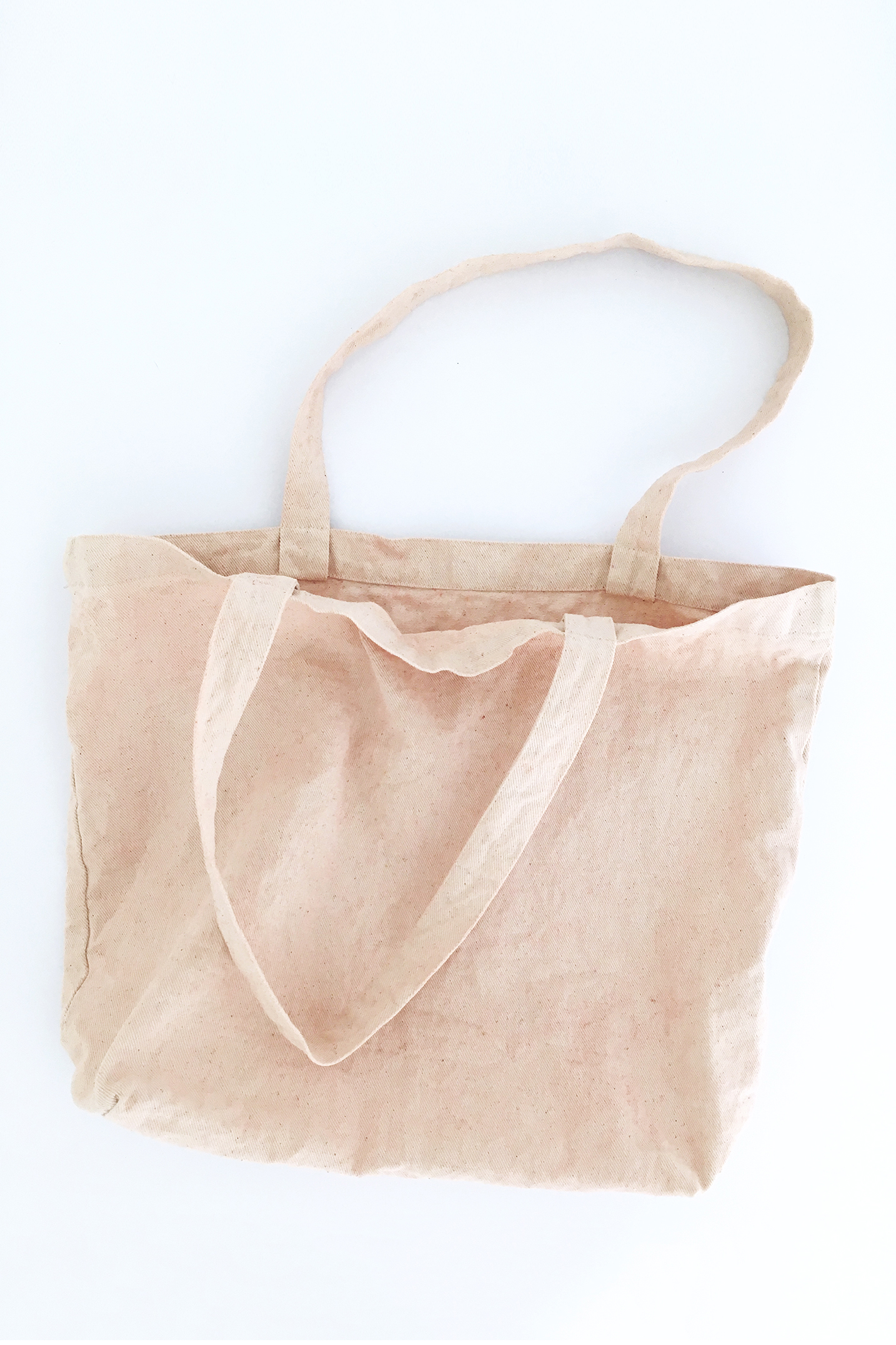 yichu+tote+2.jpg