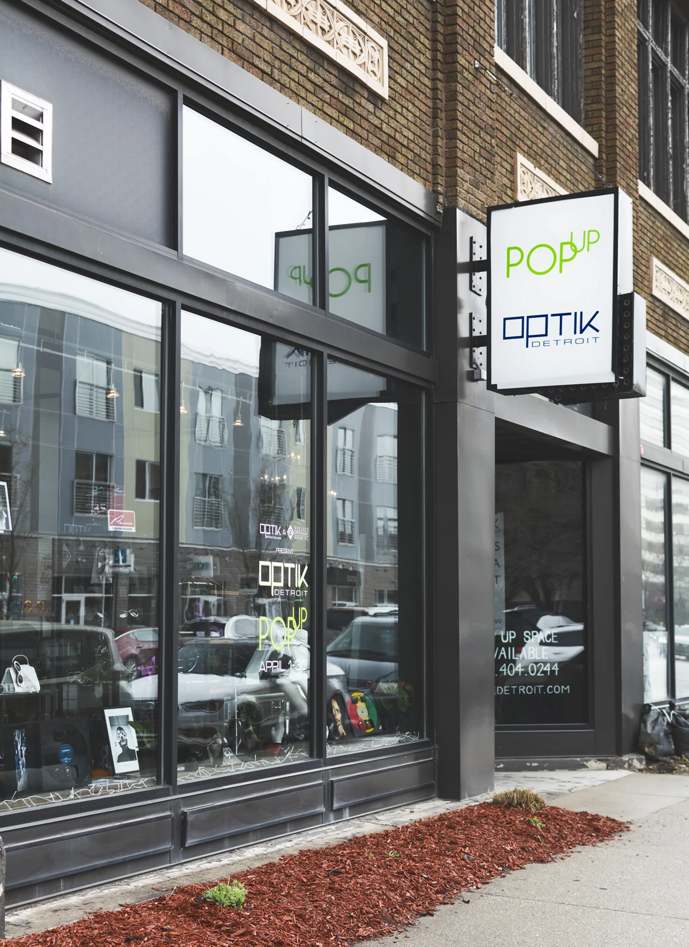optikdetroitpopupevent2.jpg