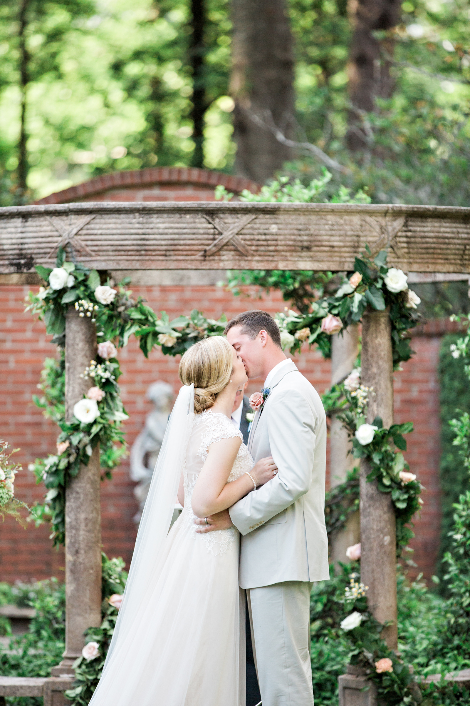 Matty-Drollette-Photography-Alabama-Weddings-Sara and Logan-138.jpg