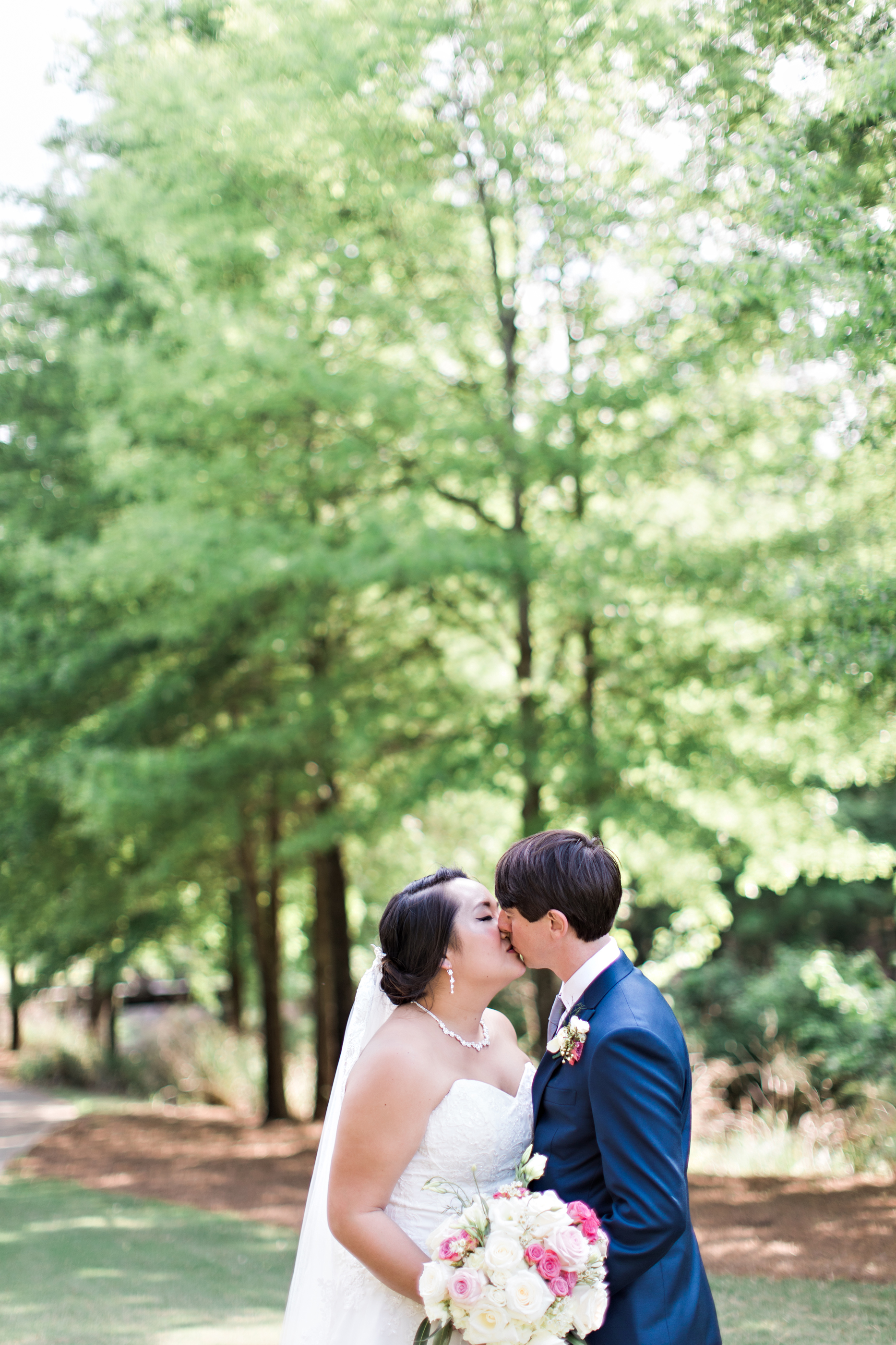 Ni ck-Drollette-Photography-Auburn-Alabama-Weddings-Sylvia-Kevin-125.jpg