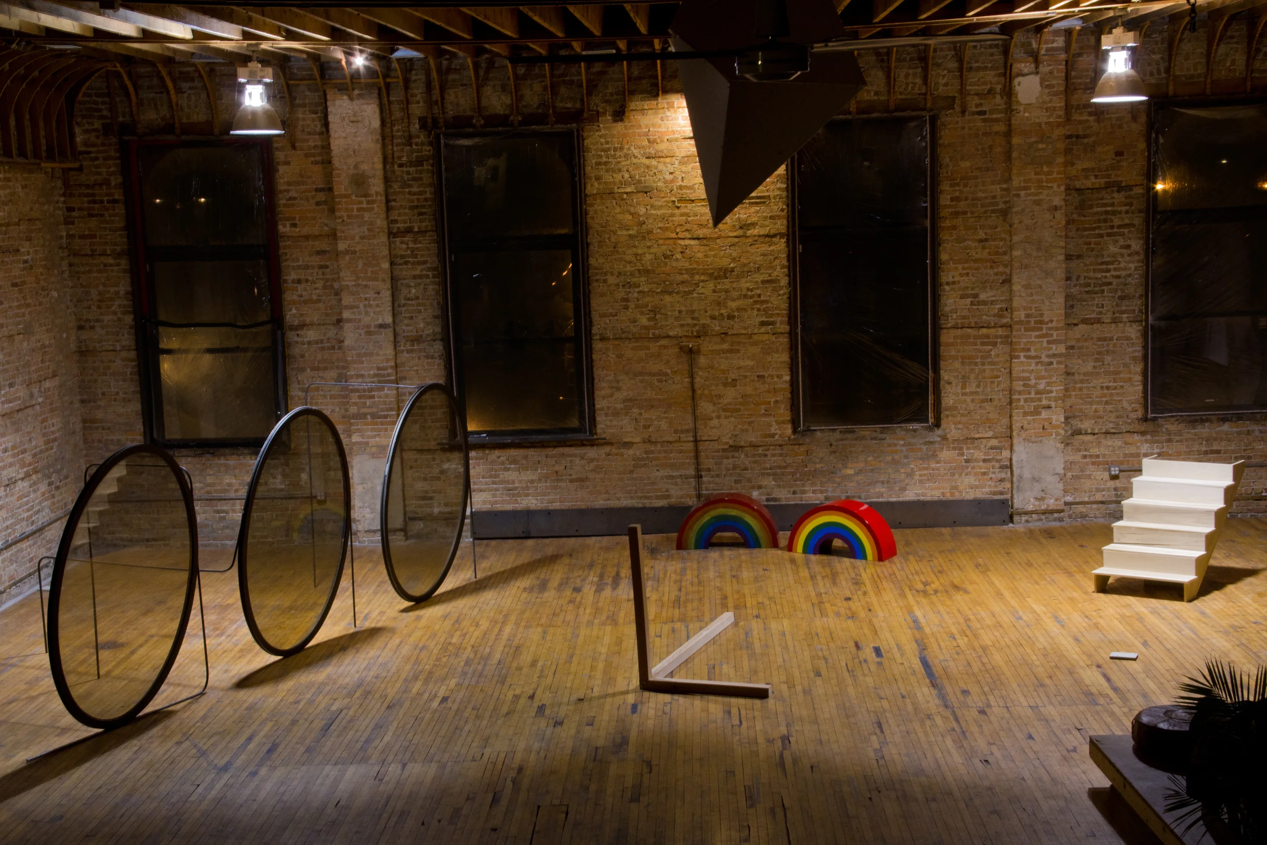 BallroomProjects_FrozenBorderline01_install.jpg