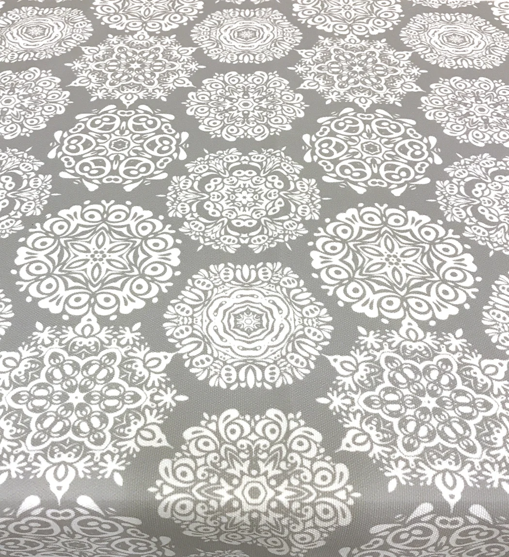 HolidayTableclothSnowLR.jpg