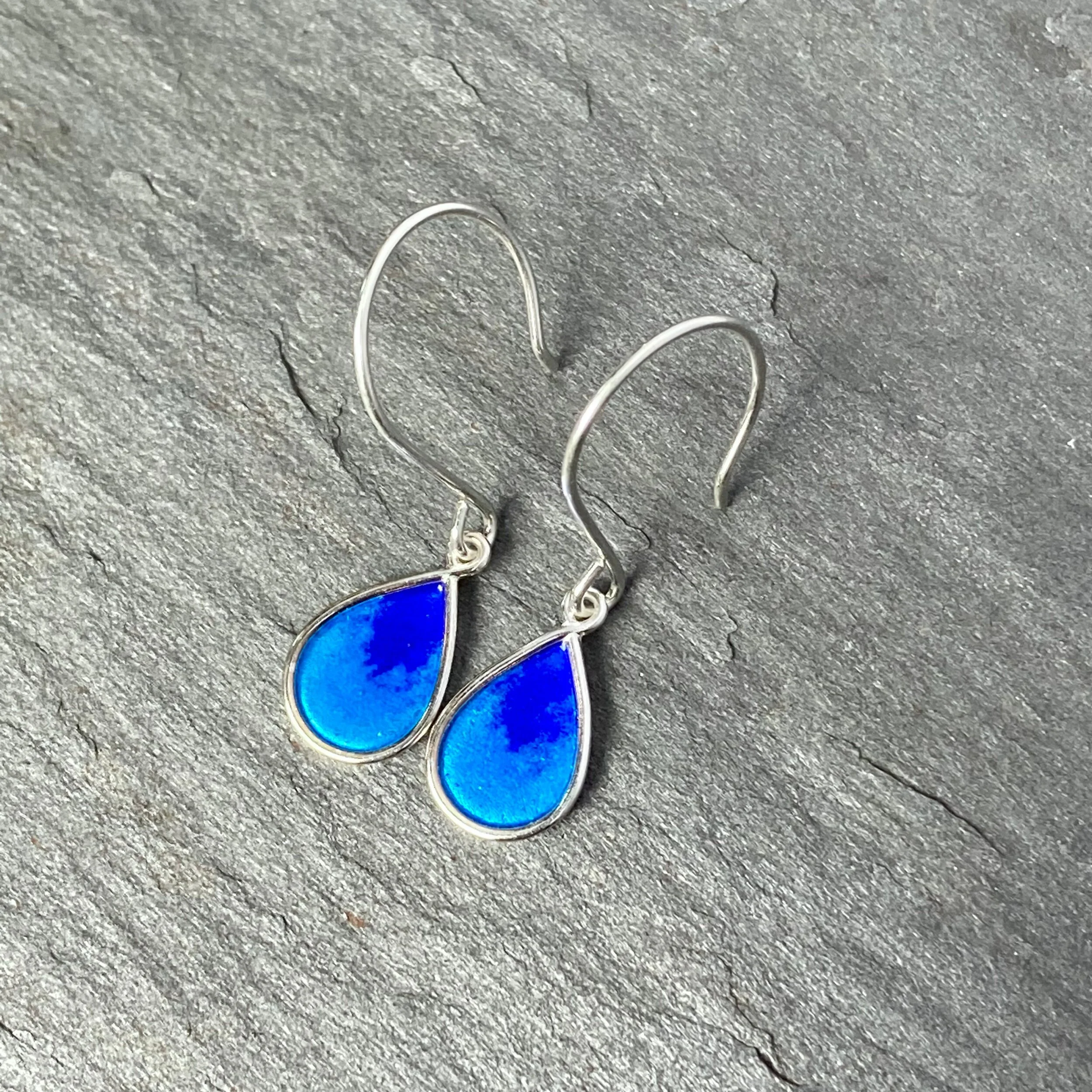 D22F3EA5-CF9B-4FE5-9BA3-73F5717D2C65