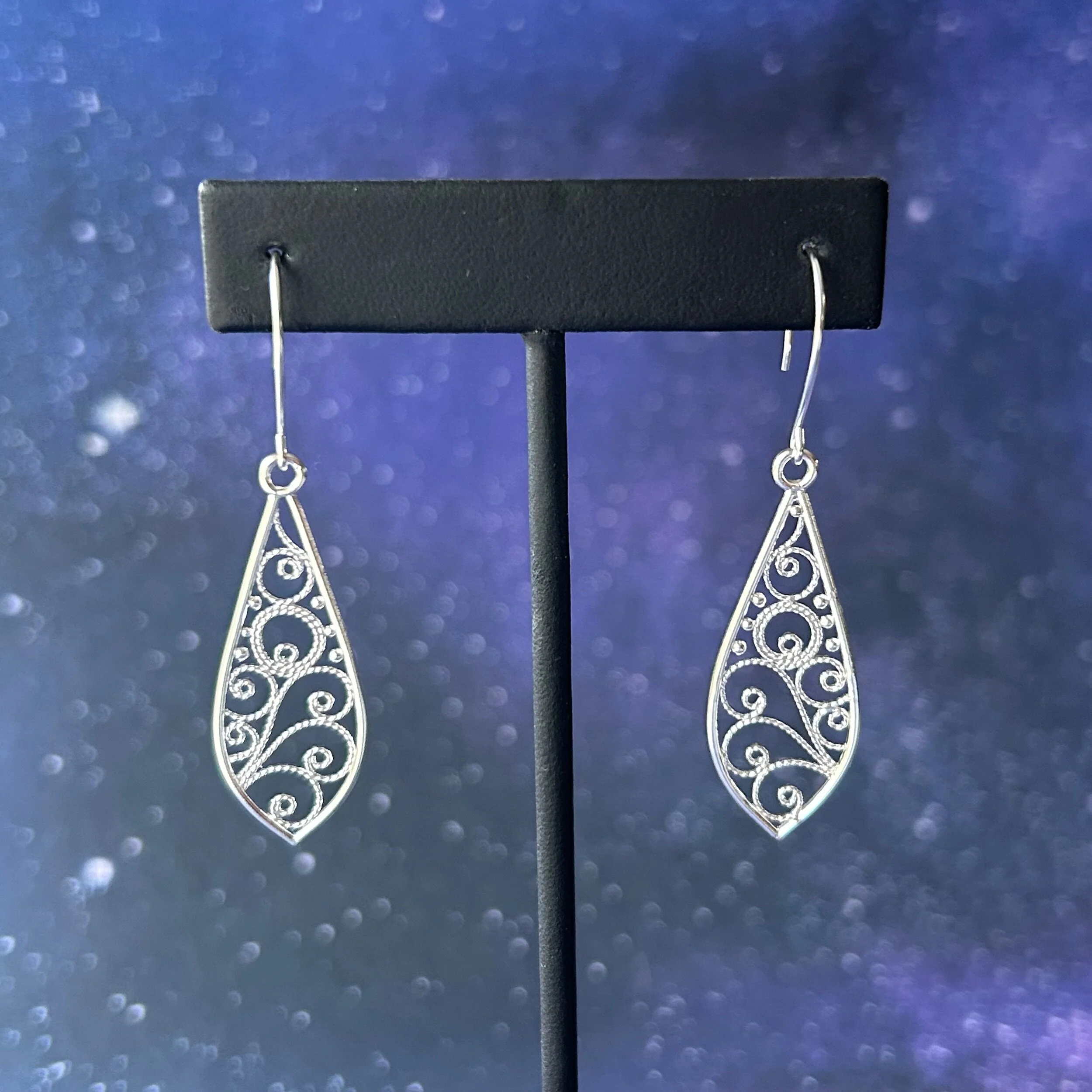 18D6A4F7-56E4-48F4-A896-2ED06EA5229E