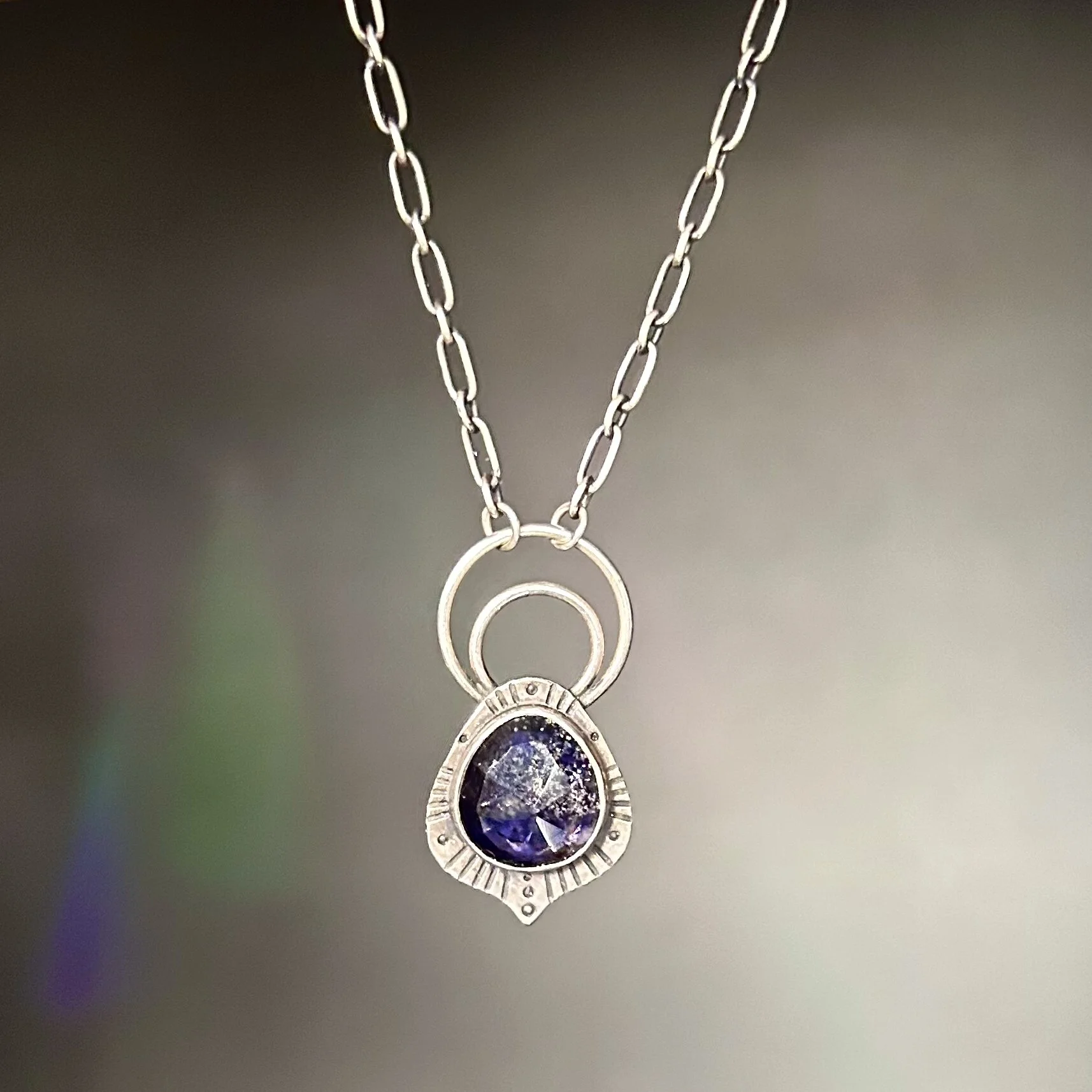 FB858BFE-8526-4A72-BEE6-F31378709307