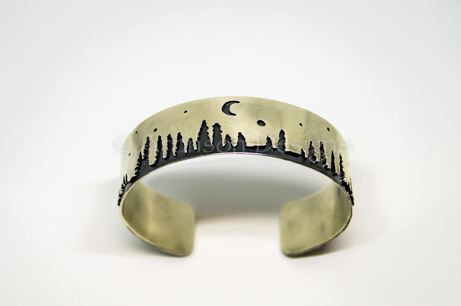 SkylineCuff-4.jpg