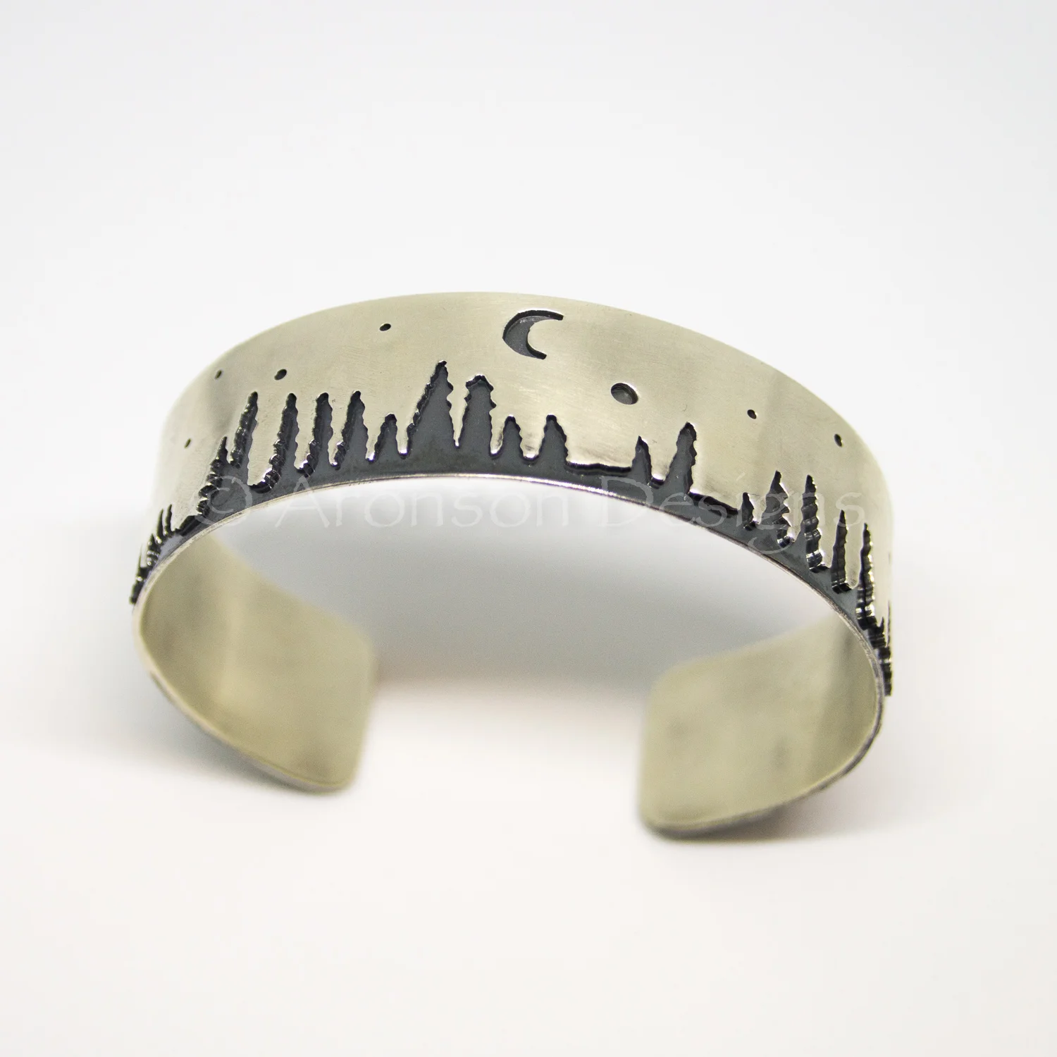 SkylineCuff-5.jpg