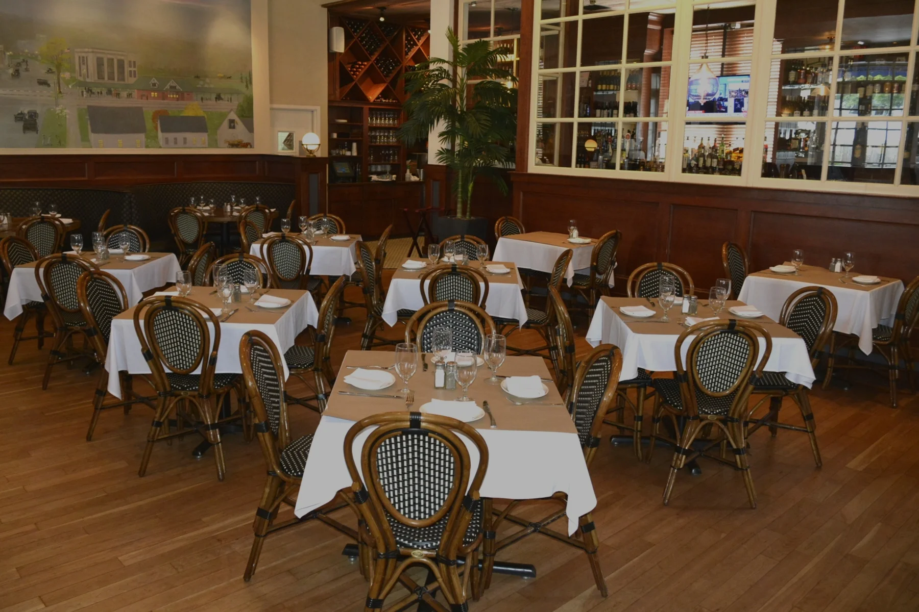 Lex dining room 1 overlay.jpg
