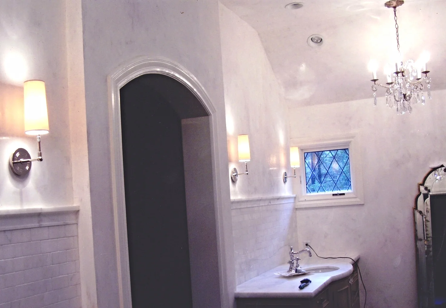 Marmarino powder room