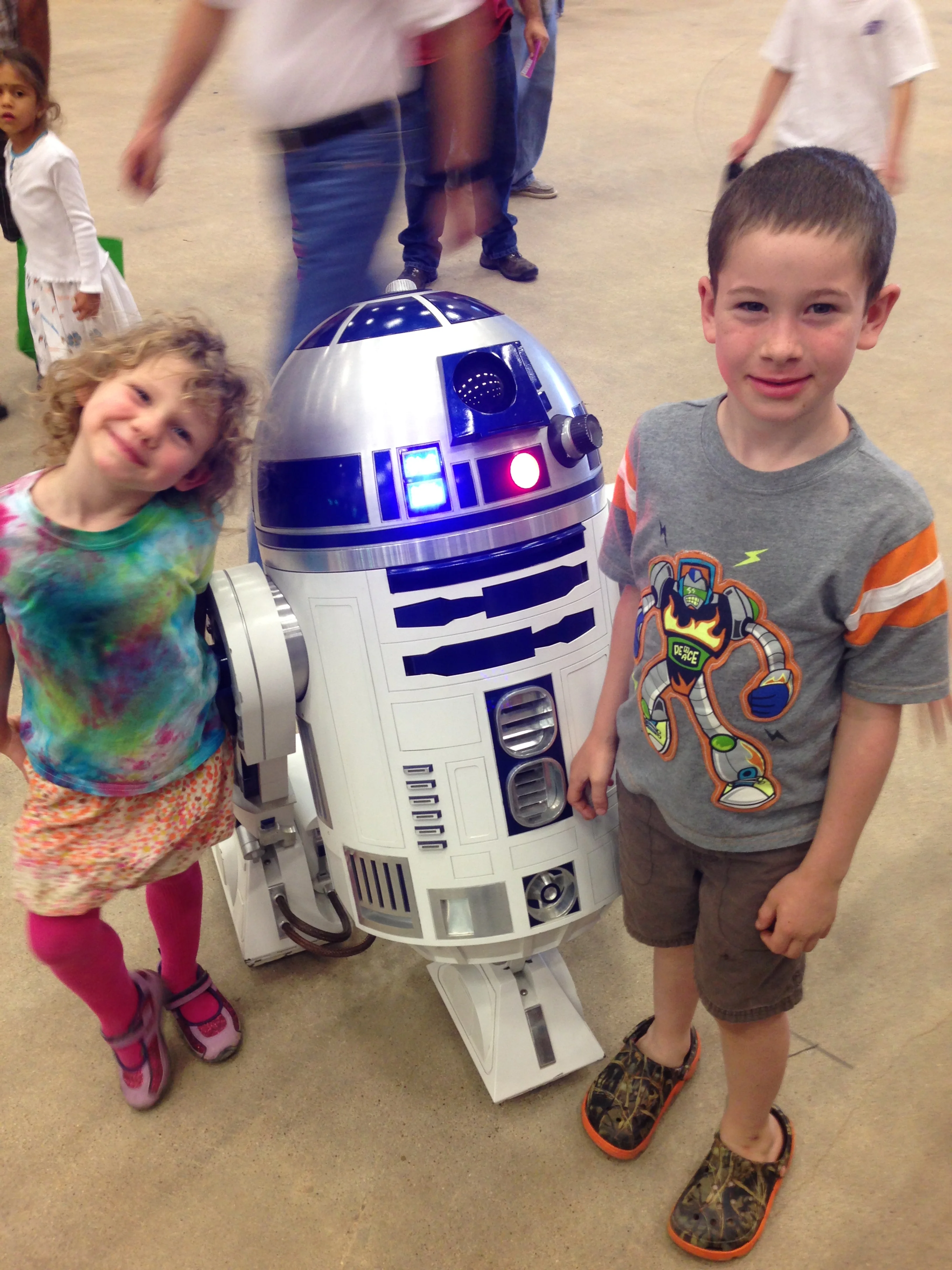 Timmy and Lexa make a friend at Austin Maker-Fair, 2014