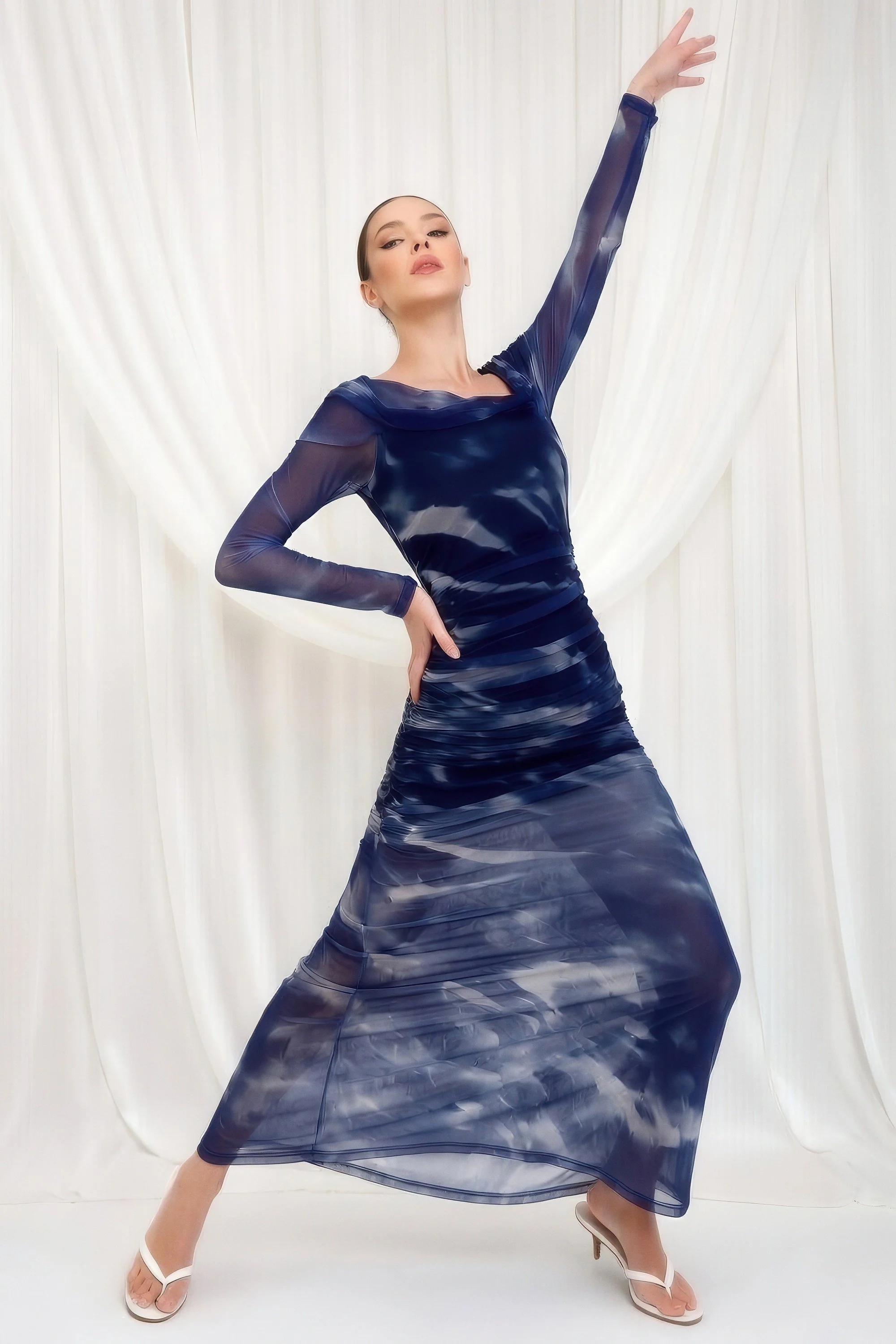 Dina Maxi Dress_Floral_Wave_2.4_ENHANCED.jpg
