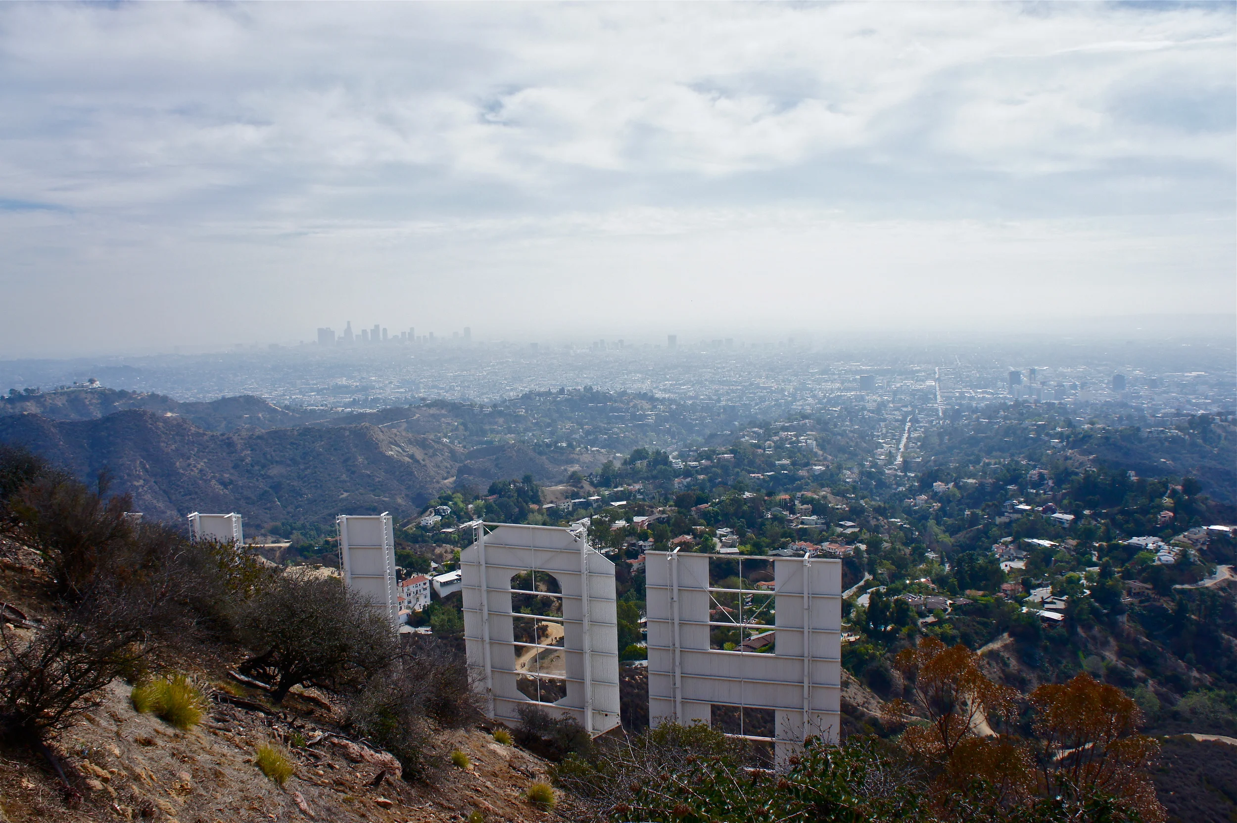 The Ultimate Guide to the Hollywood Sign Hike in Los Angeles