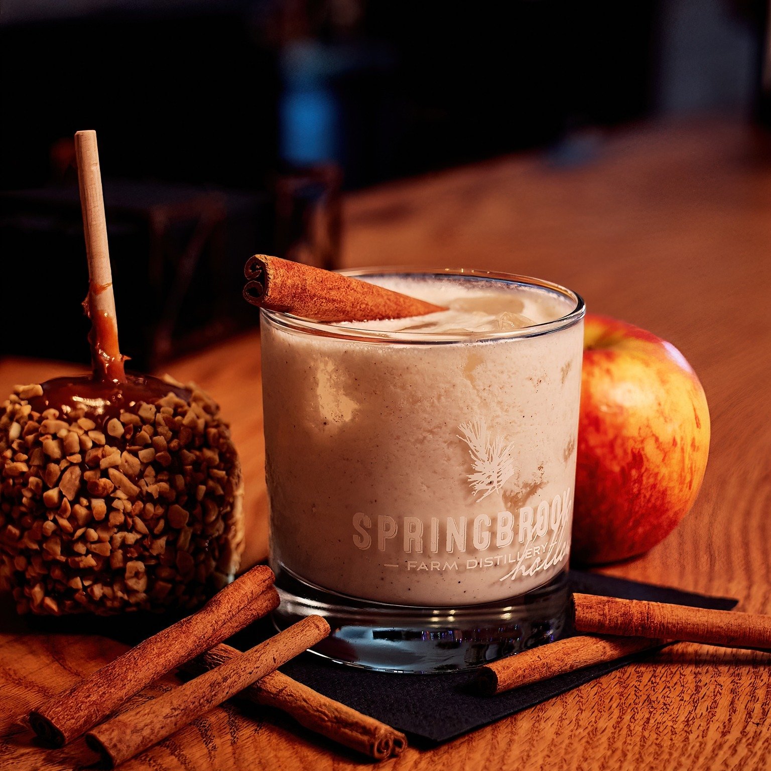 Apple Pie A La Mode cocktail! Apple moonshine, limoncello, half &amp; half, cinnamon and nutmeg. You won't regret trying it! #craftcocktail #craftcocktails #distillery #craftspiritsny