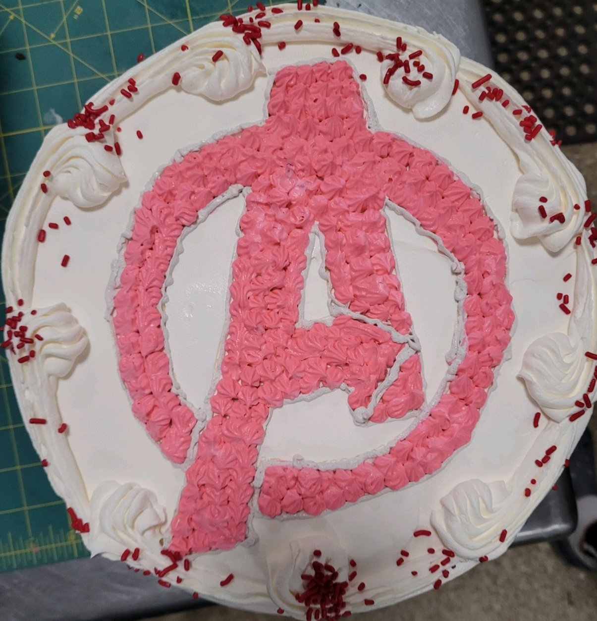 avengers cake.jpg
