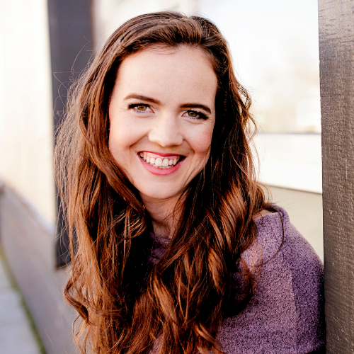 SDH 336: Making Multi-Million Dollar Launches Stress-Free with Emily Hirsh