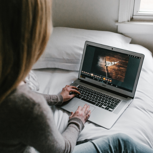 SDH 354: When (And How) To Hire Your 1st Virtual Assistant With Amanda Boleyn