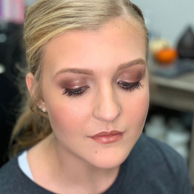 My muse is back again with her perfect skin!!!! Thank you for trusting me again with your face Gracie! I had fun playing with shimmer, a hint of rose and a soft smoke look for homecoming today. I hope you have fun tonight!! 💜💜
&mdash;&mdash;&mdash;