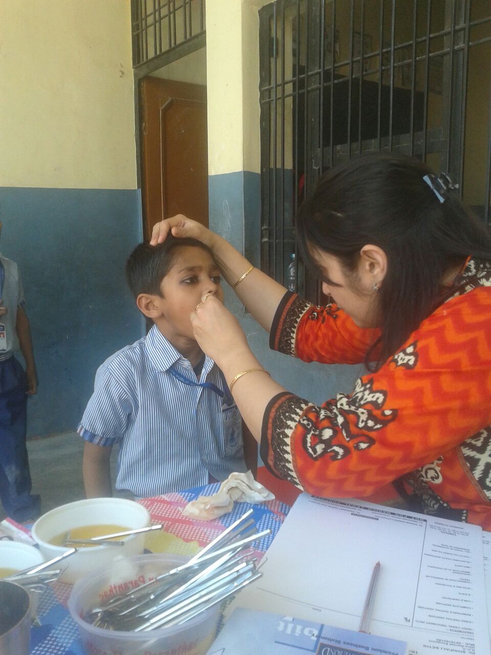 Meet Aditya. He is 6 years old and has been having a lot of pain in the left side of his mouth. He says it is difficult to chew on that side. 