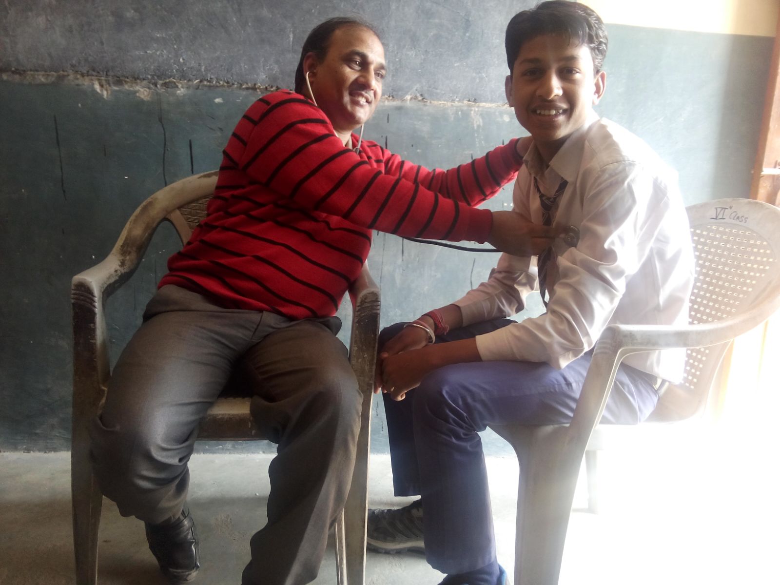Meet Rachit, a 13 year old boy. This is his second visit with one of our physicians. His vision has worsened since his last visit with us. 