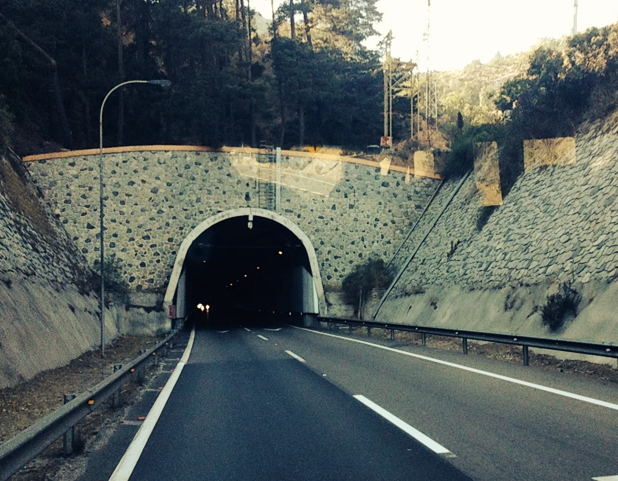 Chilean tunnel.