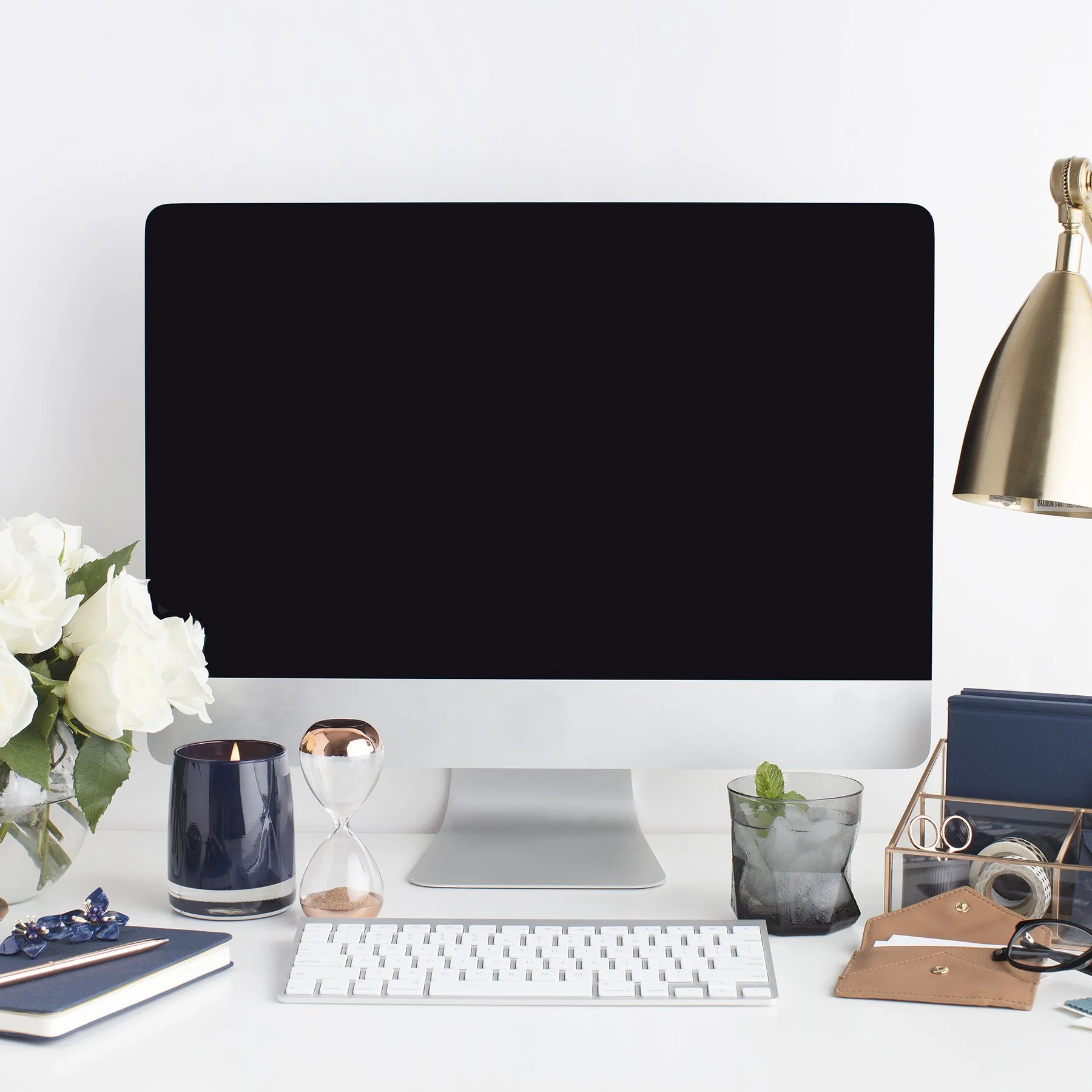 Navy-Desktop_Social-Squares_Styled-Stock_0109.jpg