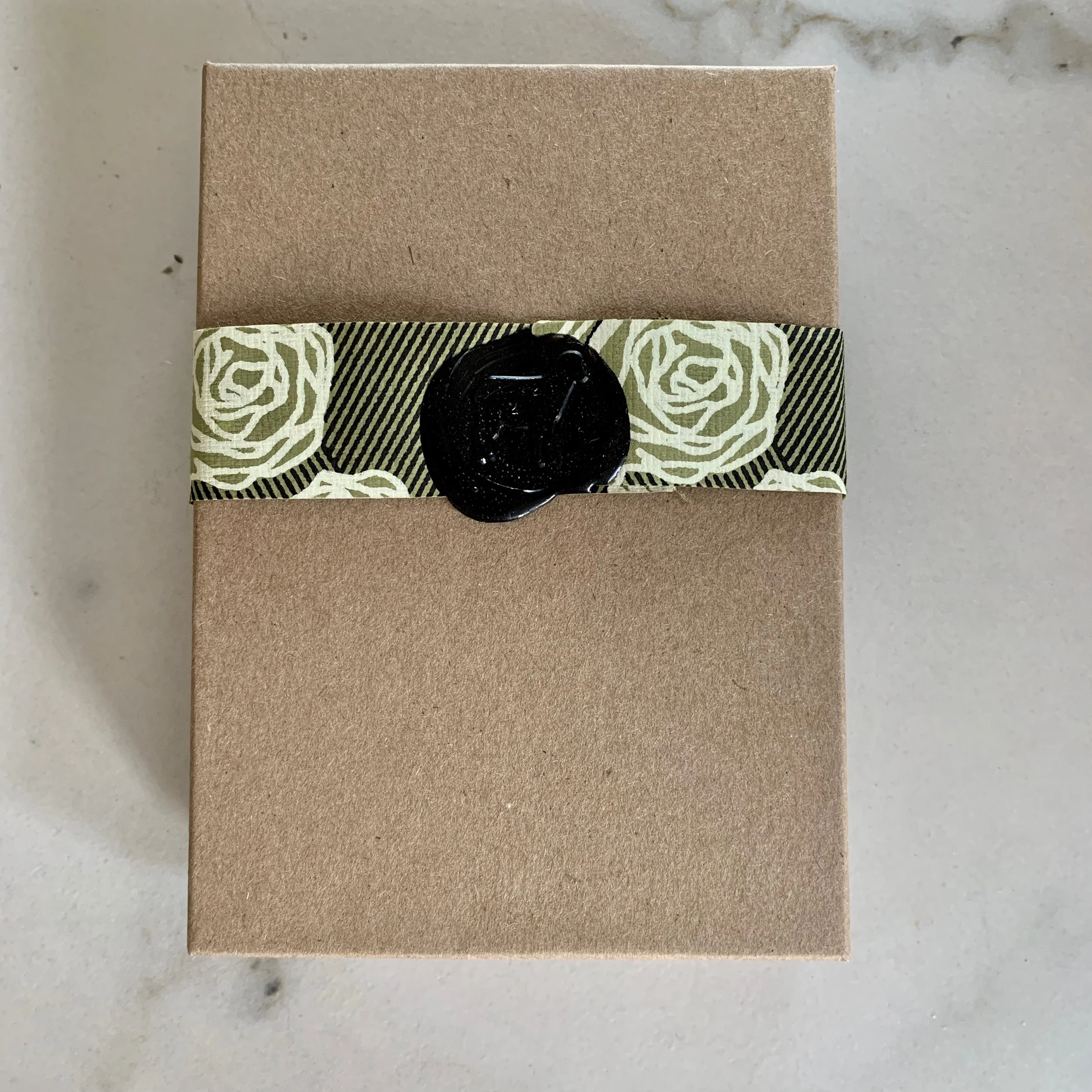 green rose.jpeg