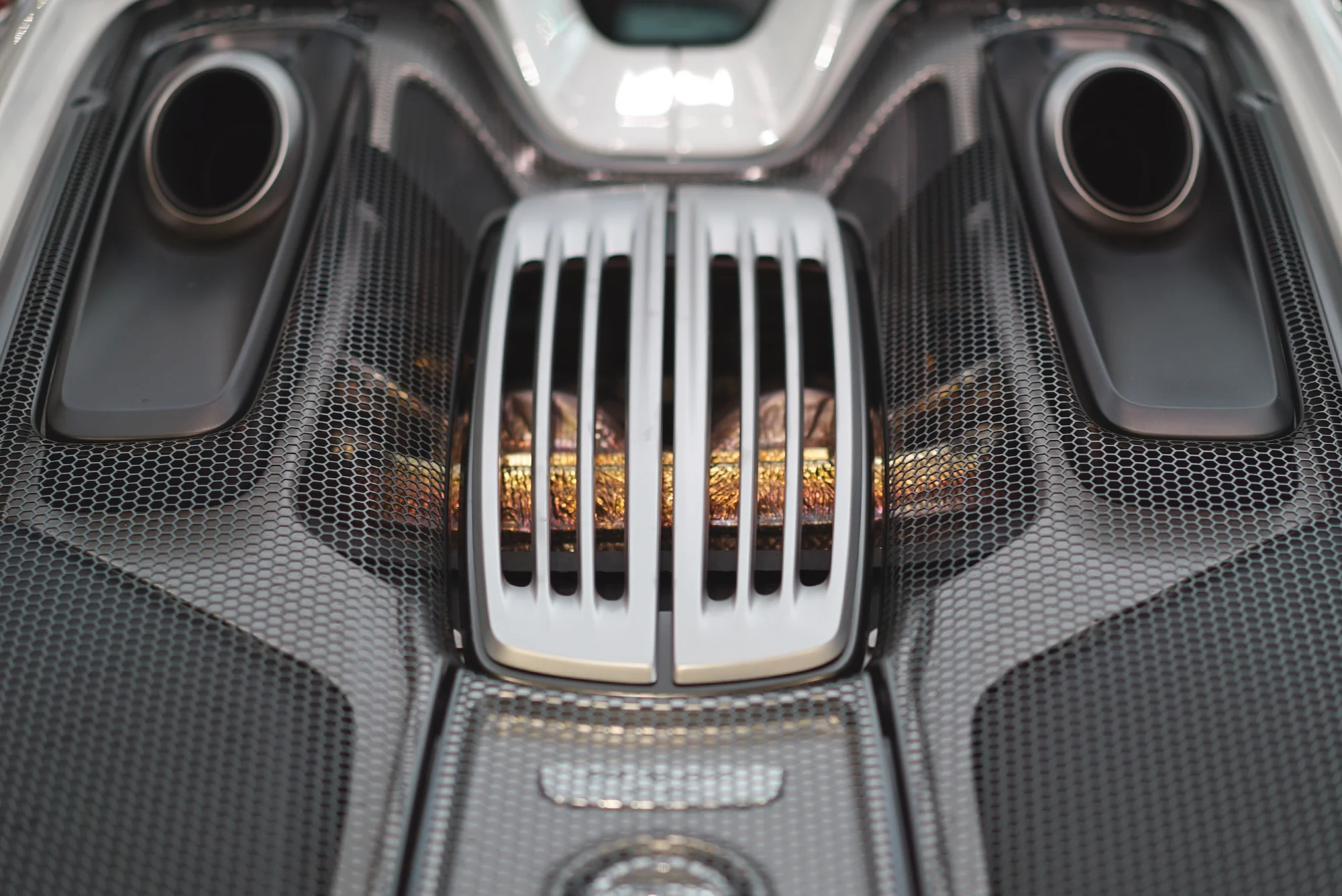 justinfox_pcw_918_spyder_engine.jpg