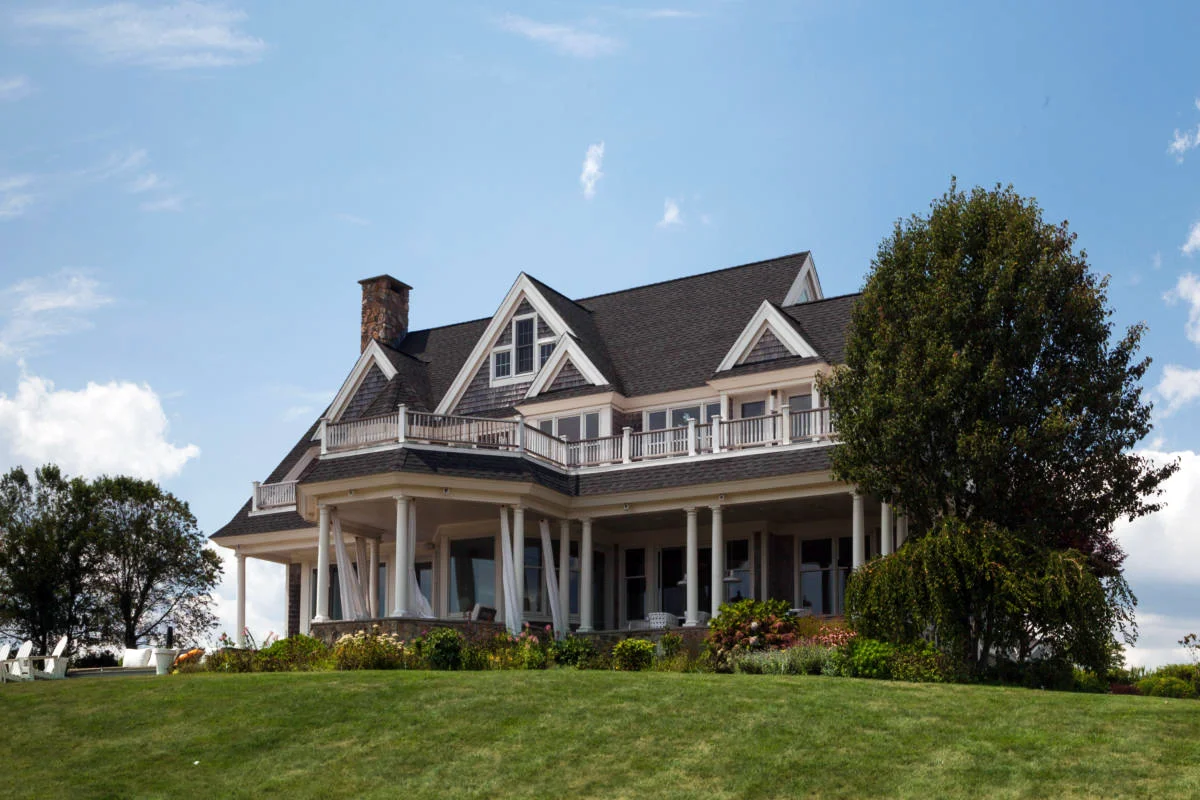  RESIDENCE - PORTSMOUTH, RI 
