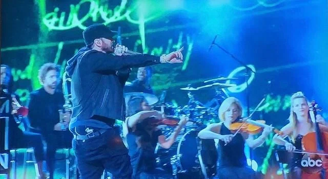 SURPRISE!! 🎉🎉 This happened @theoscarsworld! Thanks @adamblackstone and @bassicblack, @stringcandymusic and @stephonstrings!