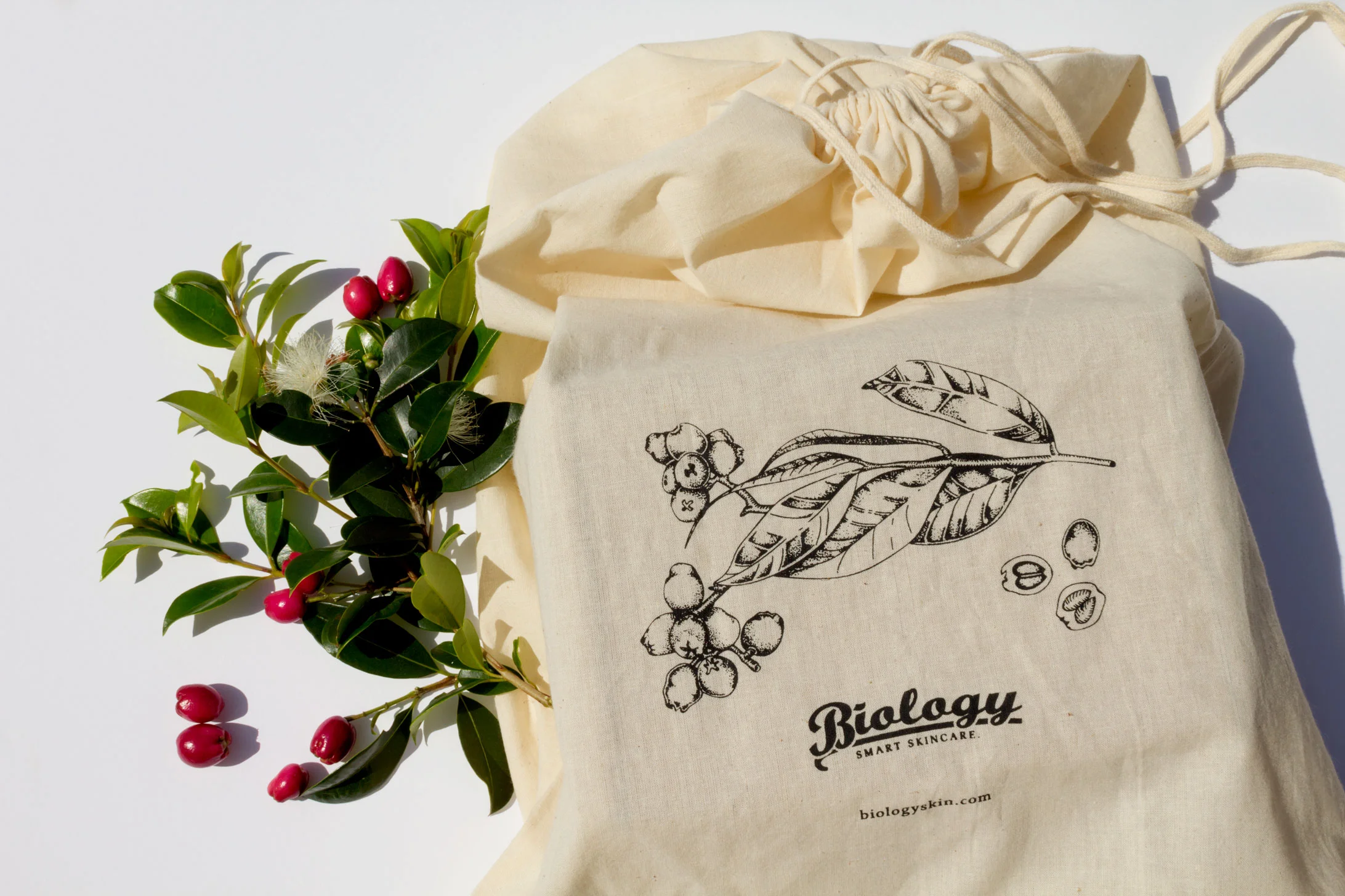BIOLOGY_riberry-tote_IMG_1439.jpg