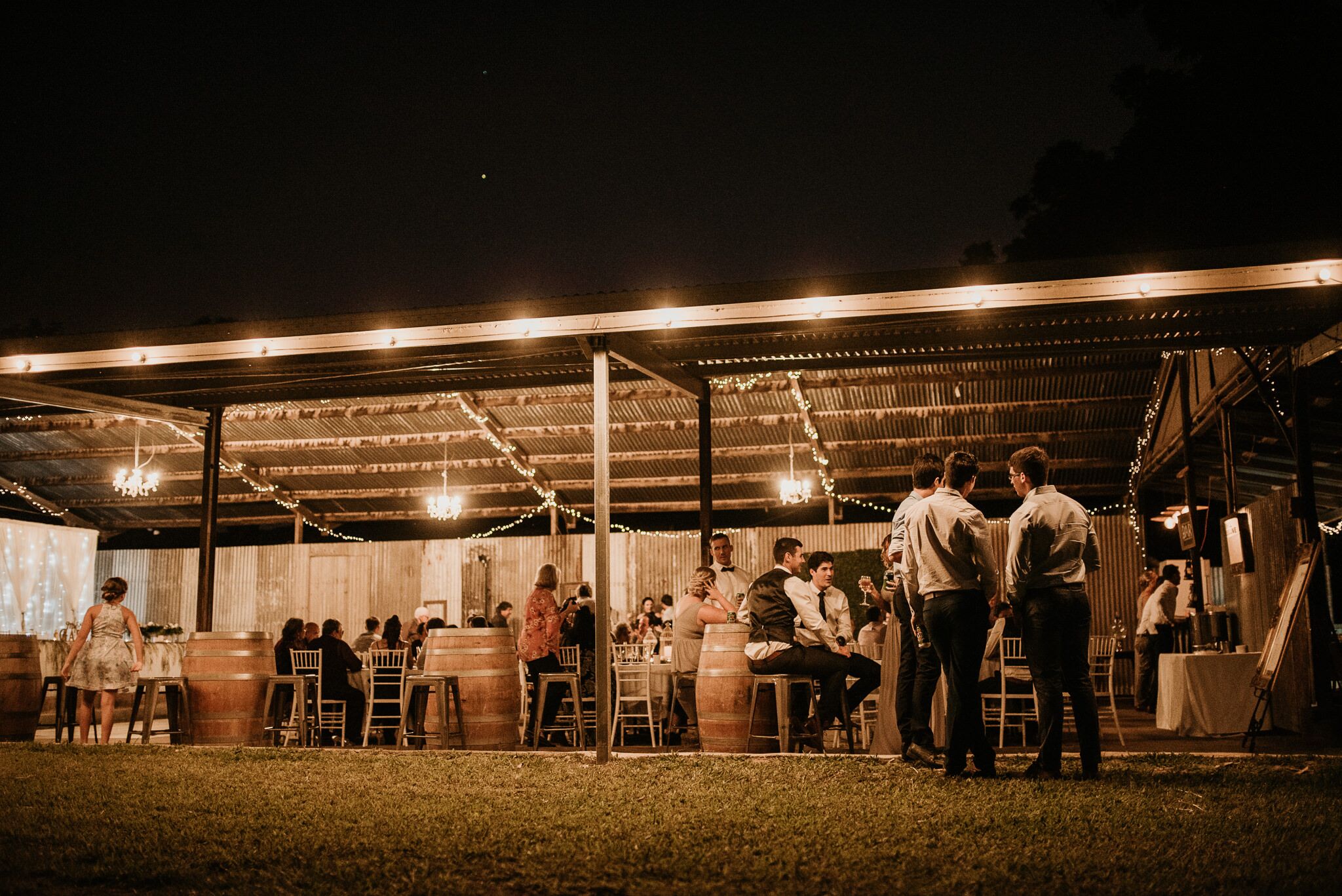Kate+Chris-The Raw Photographer-23_preview.jpeg