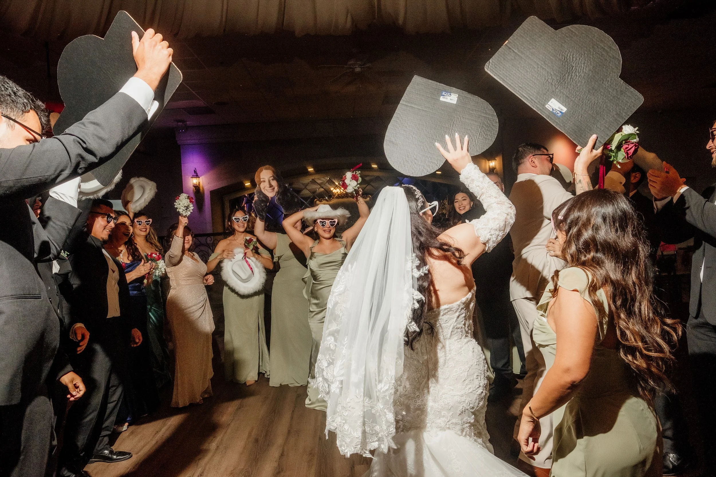 Wedding Day E+C 337.jpg