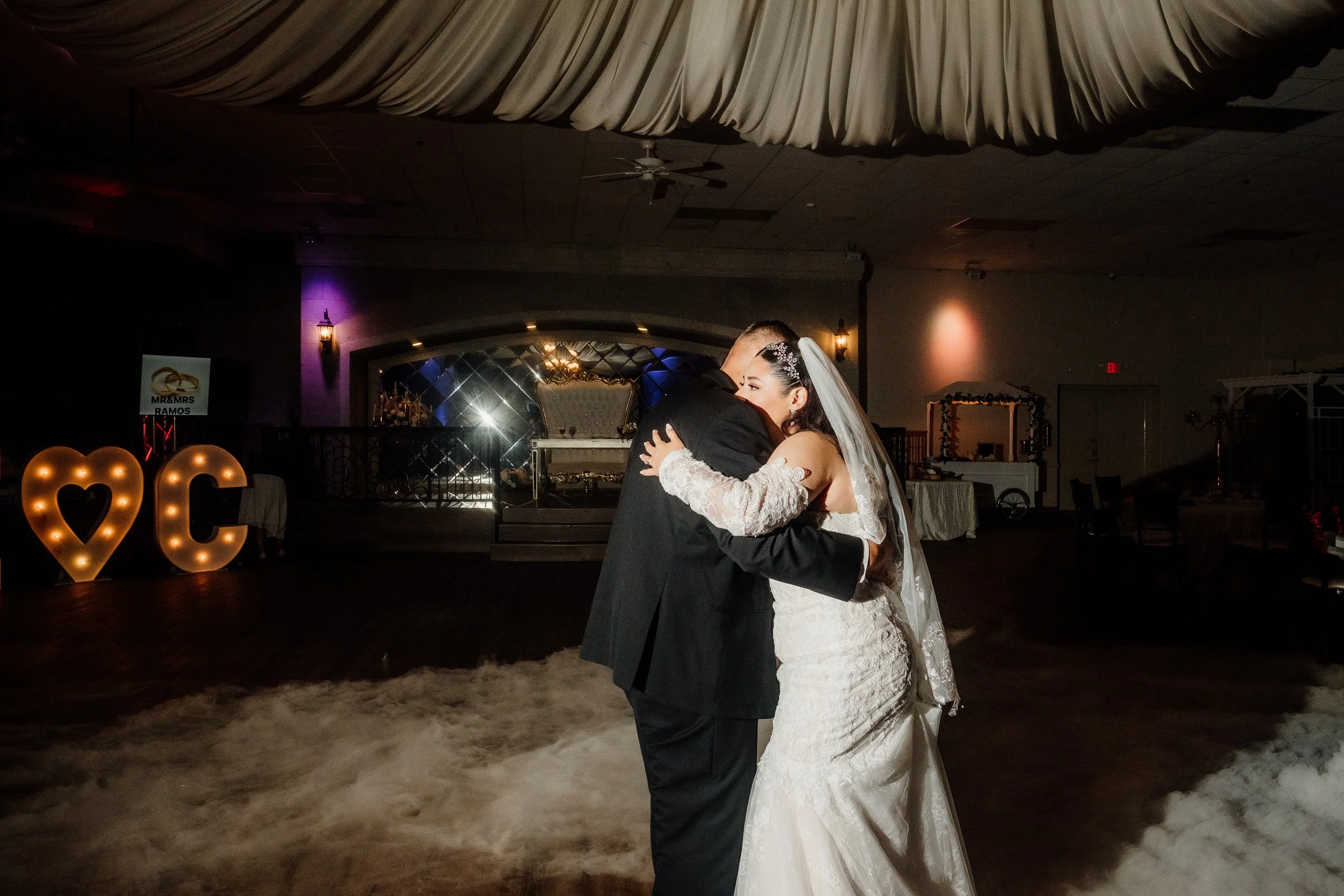 Wedding Day E+C 388.jpg