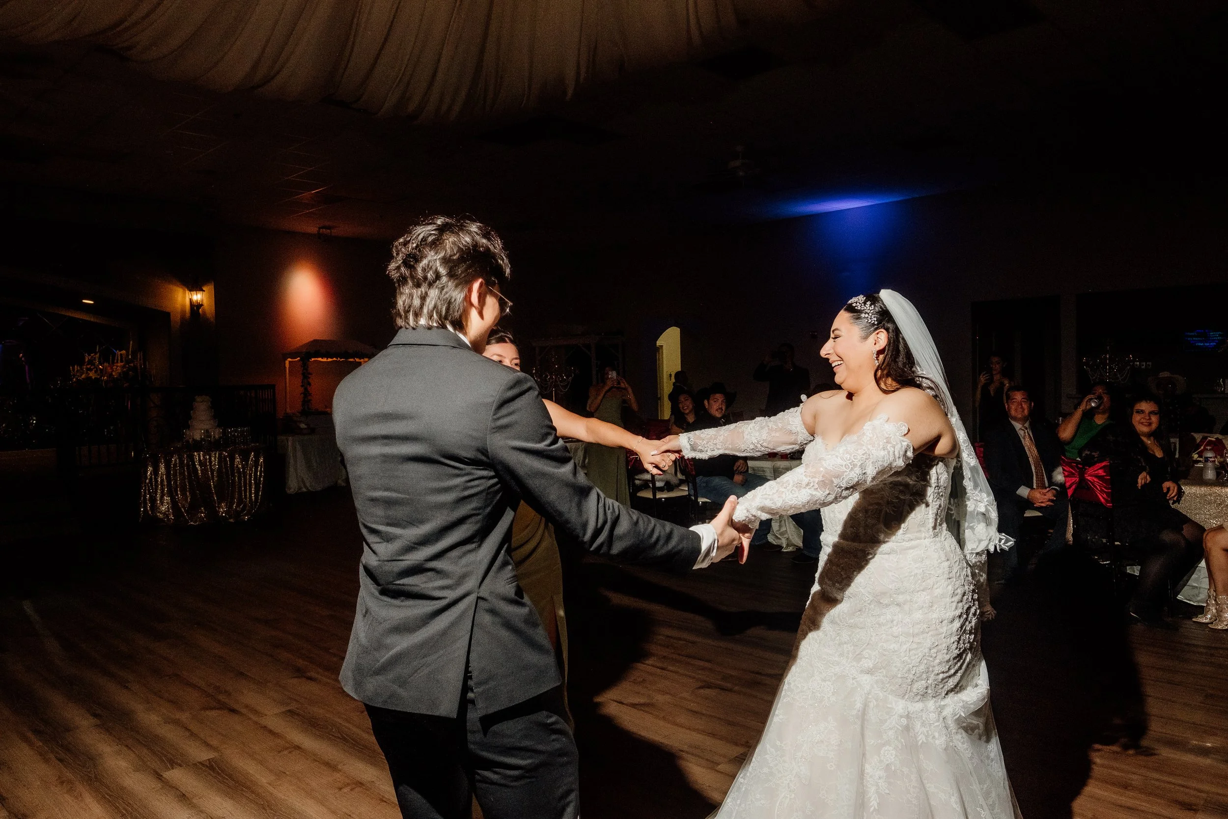 Wedding Day E+C 400.jpg