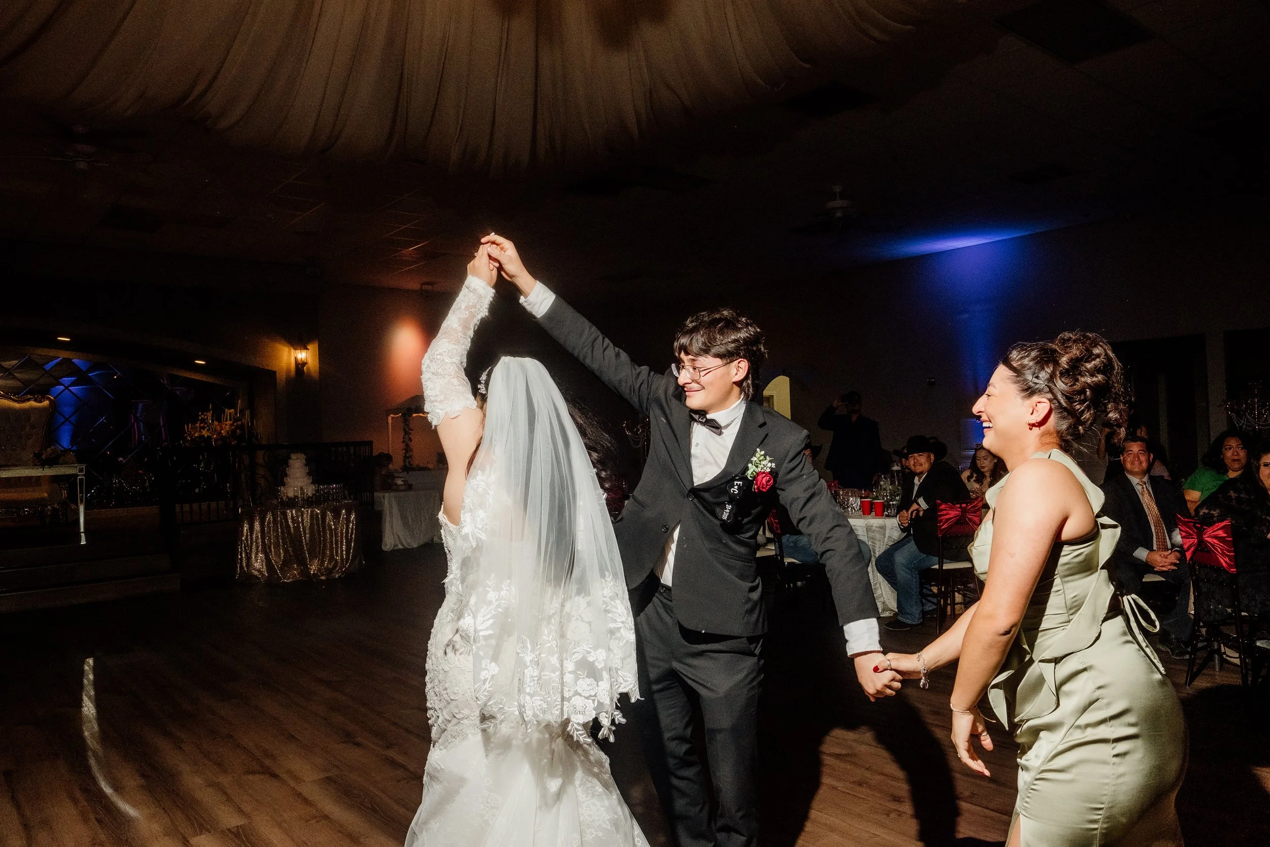 Wedding Day E+C 404.jpg