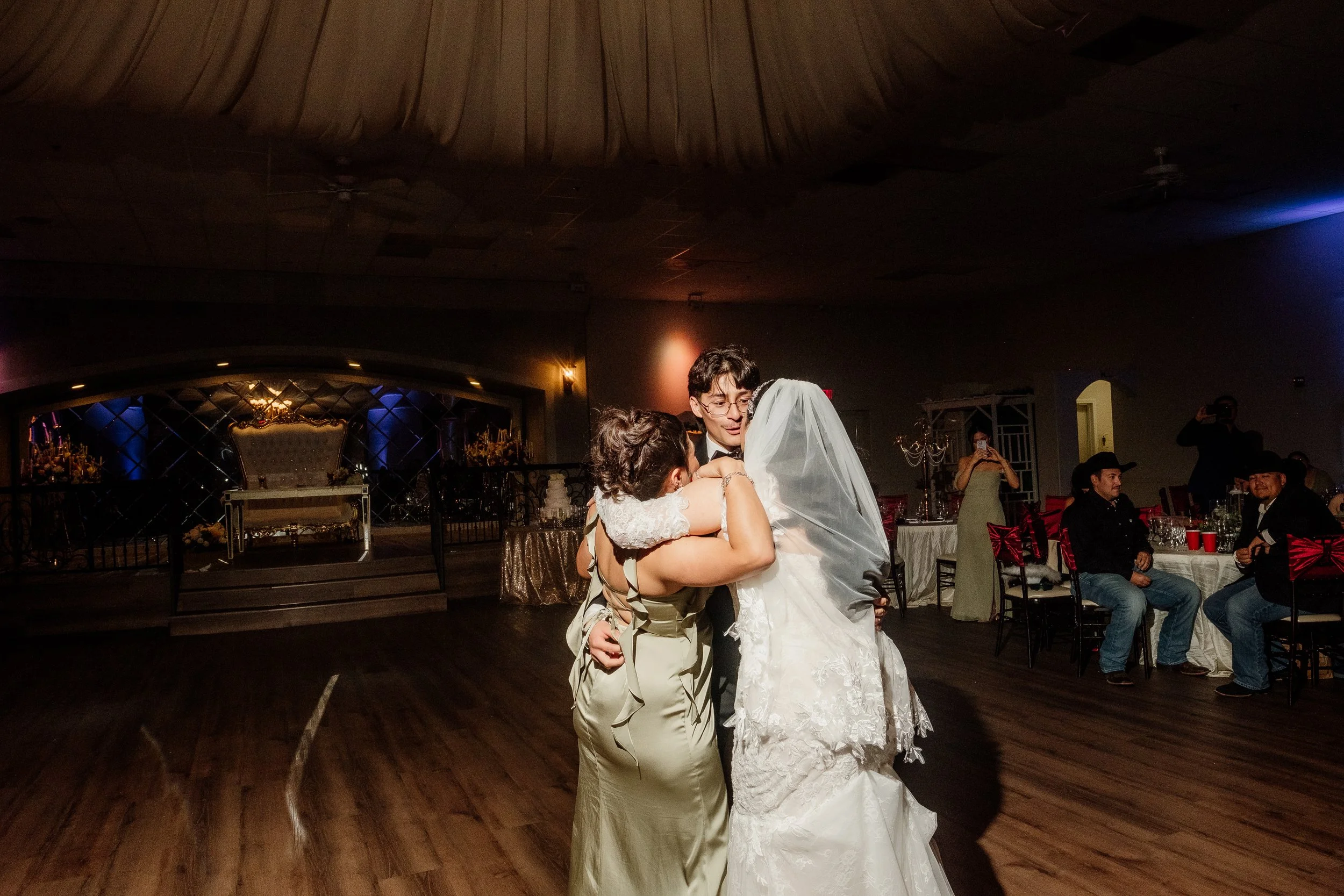 Wedding Day E+C 412.jpg