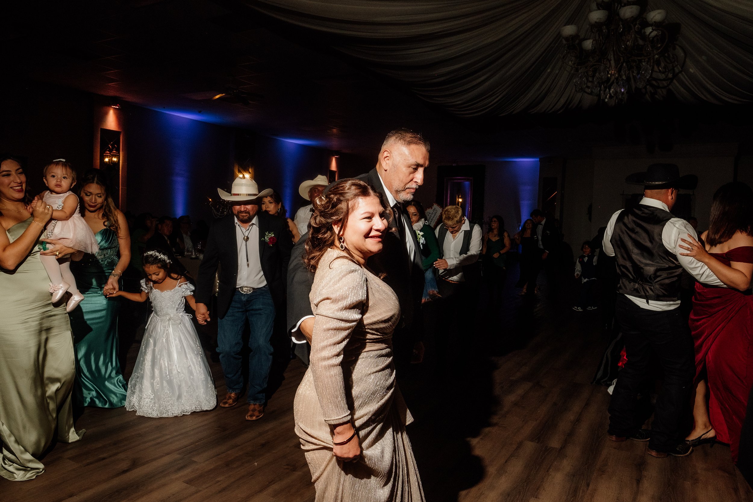 Wedding Day E+C 478.jpg